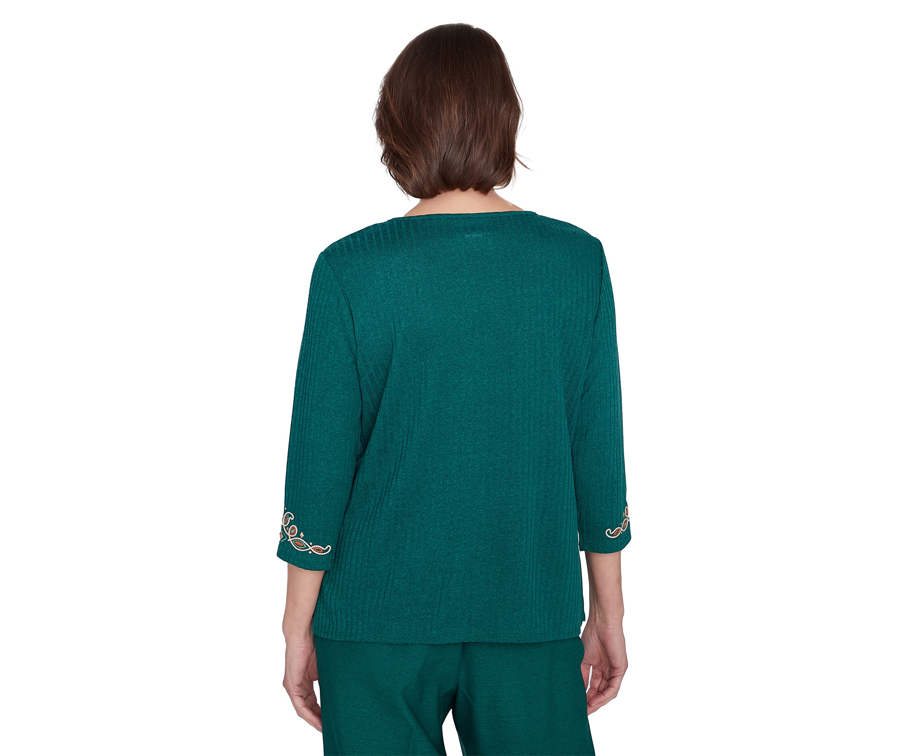 Womens Emerald Isle Center Medallion Embroidery Top