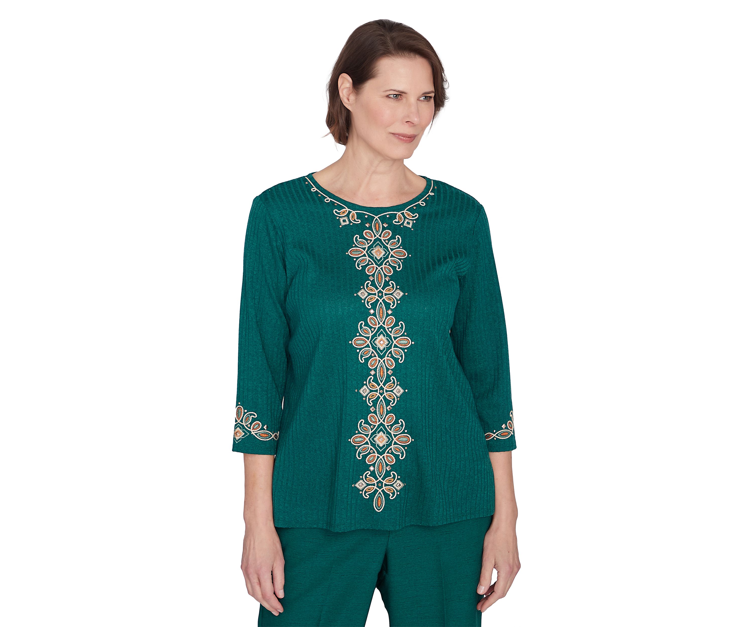 Petite Emerald Isle Center Medallion Embroidery
