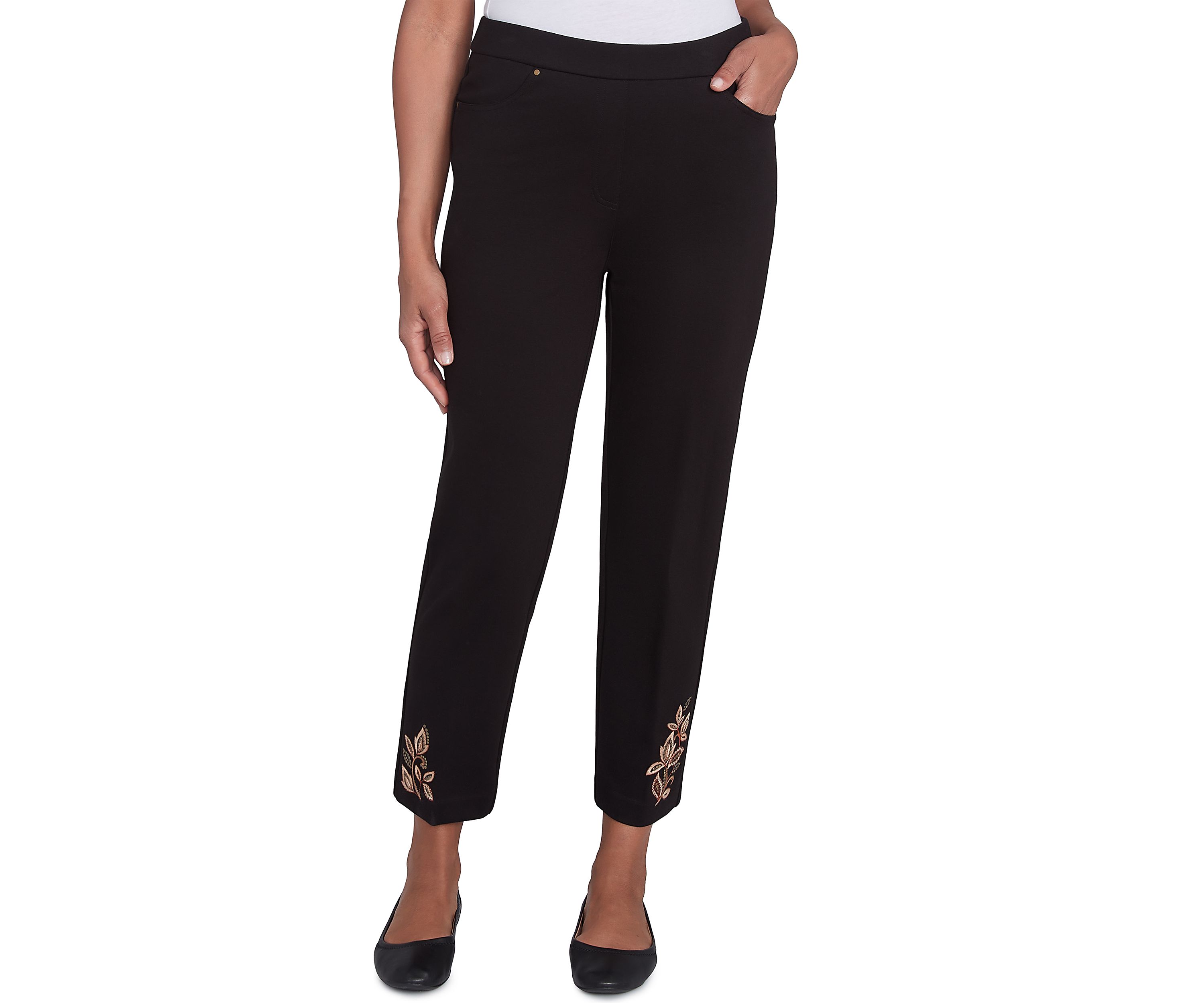 Womens Rue Rivoli Embroidery Leaf Short Pants