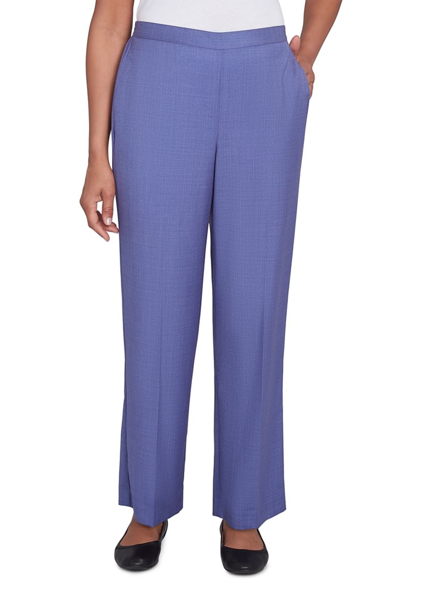 Womens Worth Avenue Proportioned Short Pants