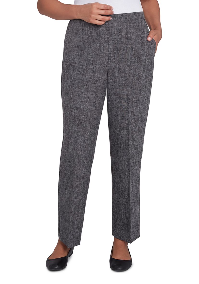 Womens Worth Avenue Proportioned Short Pants