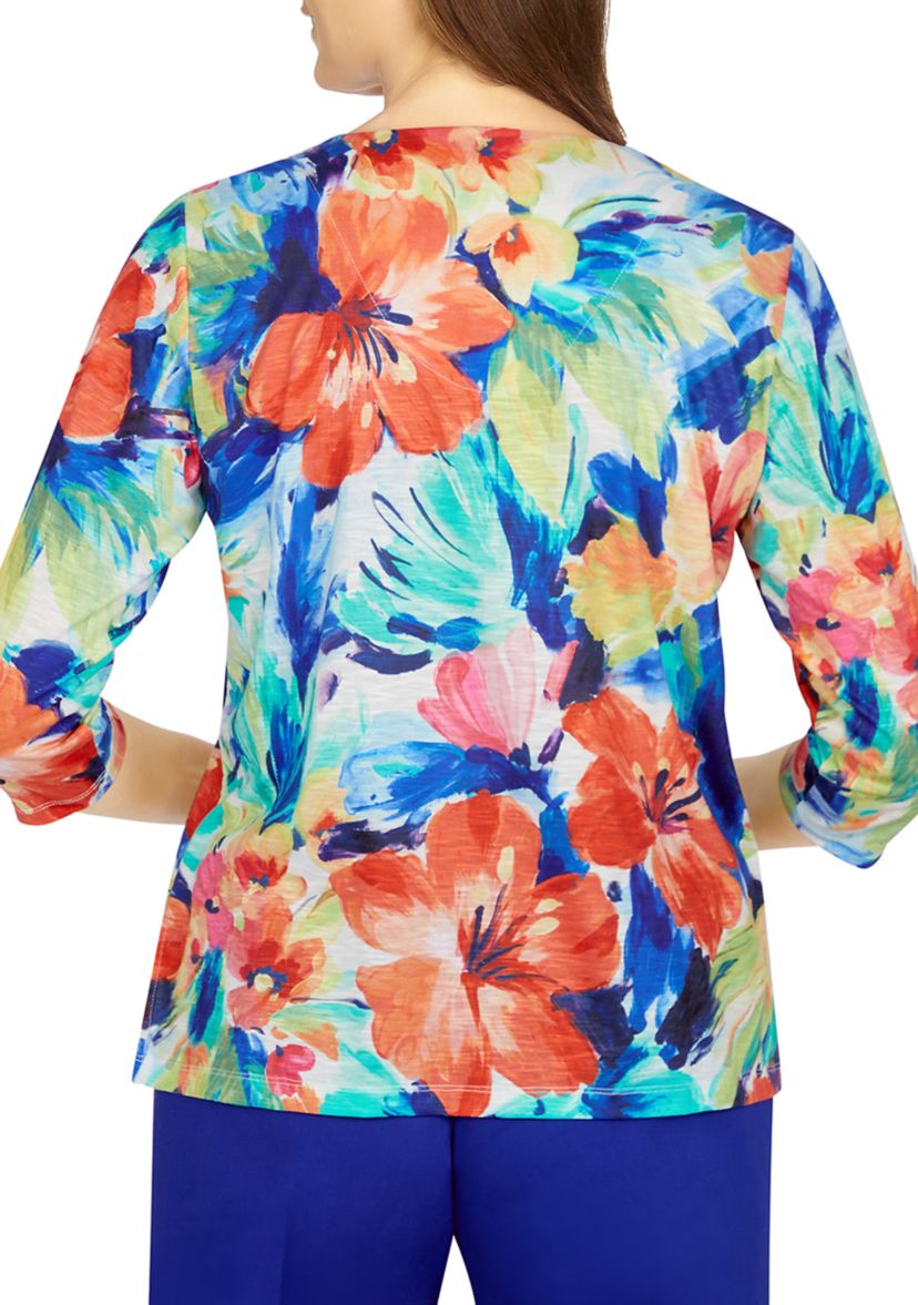 Petite 3/4 Sleeve Watercolor Floral Print Top 