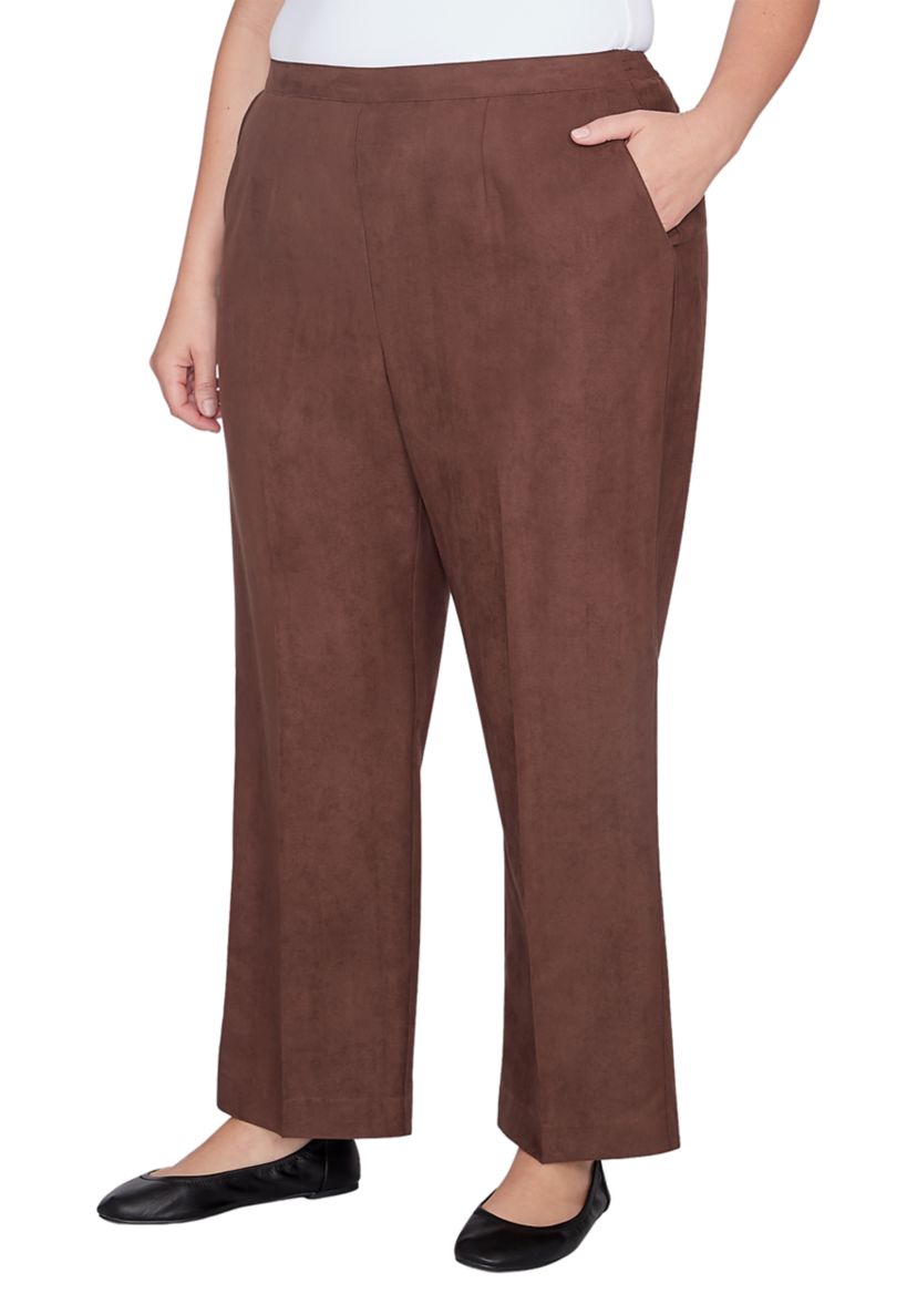 Plus Size Wine Country Proportioned Short Pants