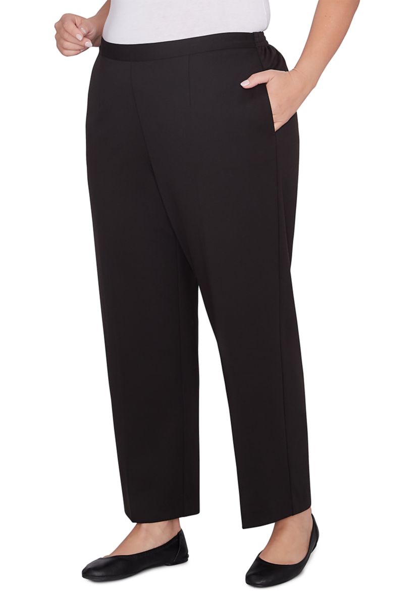 Plus Size Runway Ready Proportioned Short Pants