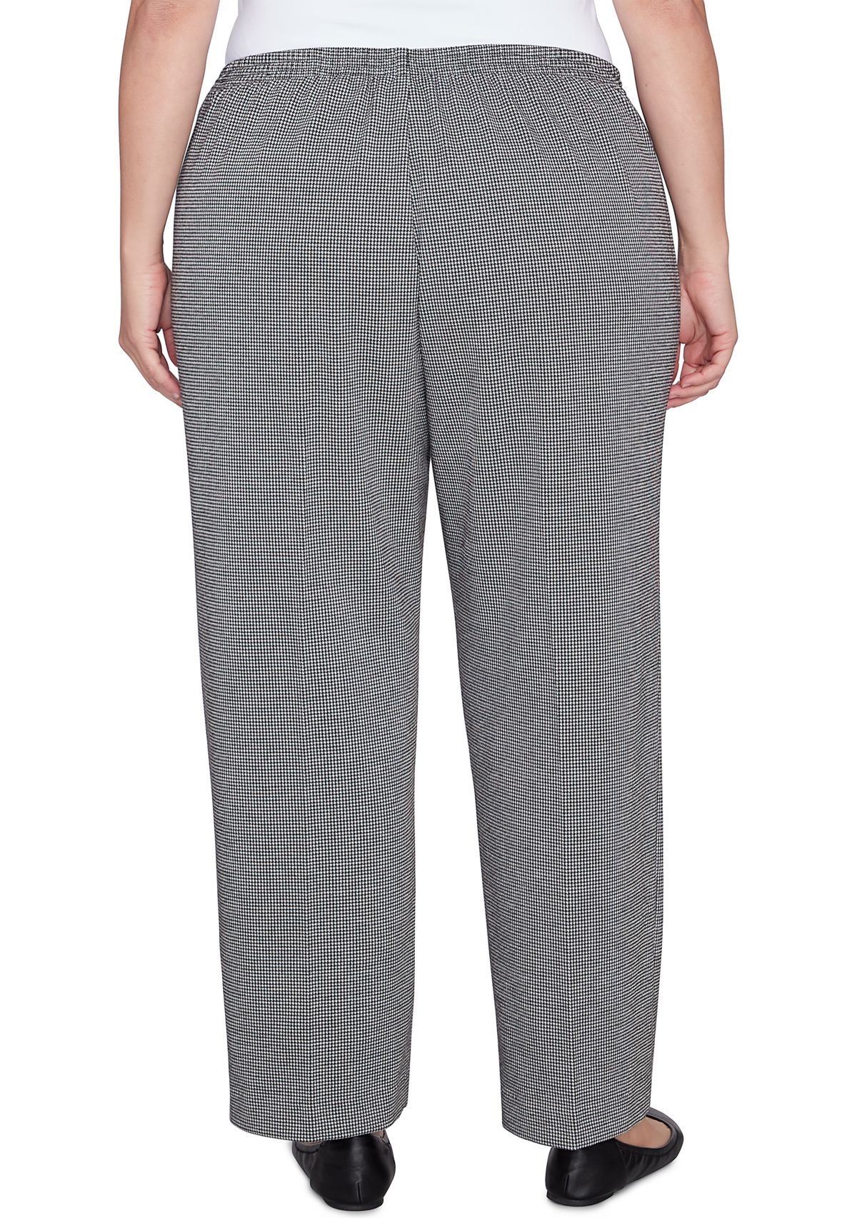 Plus Size Runway Ready Proportioned Short Pants