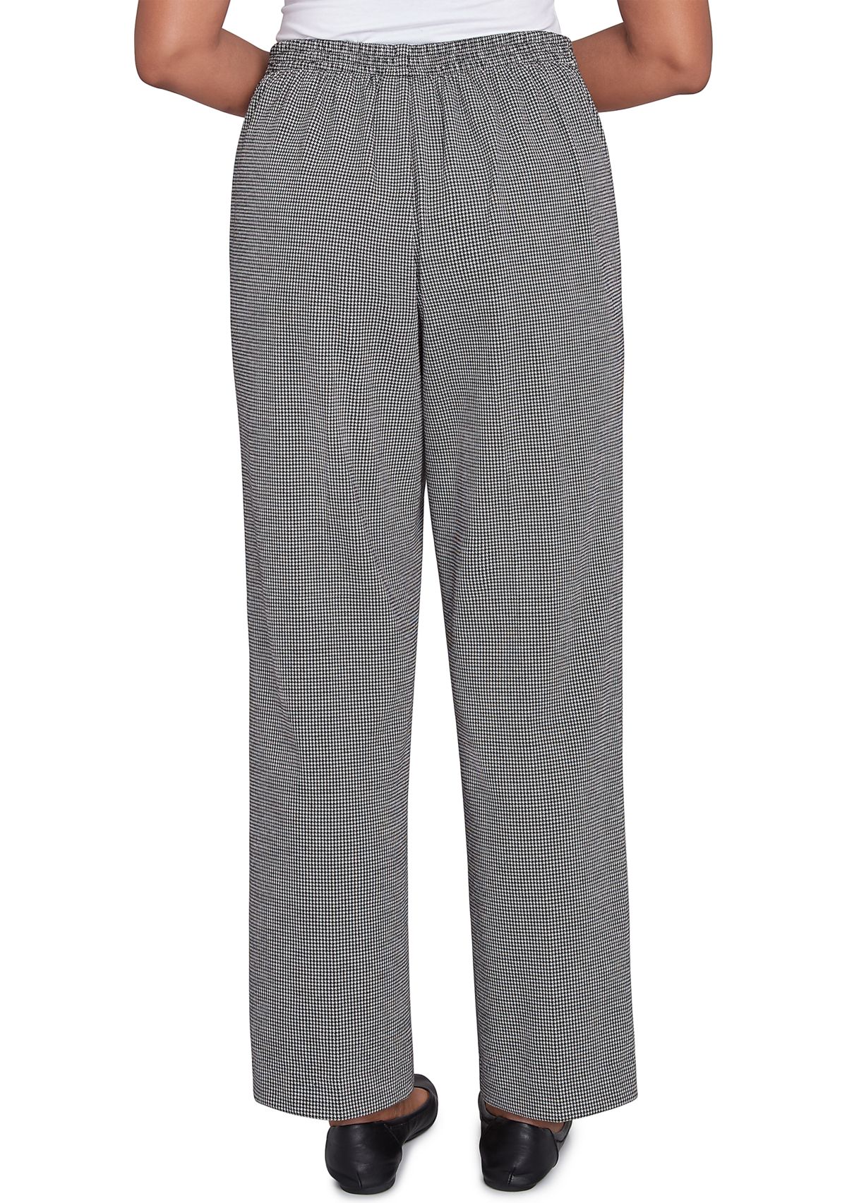 Petite Runway Ready Proportioned Short Pants