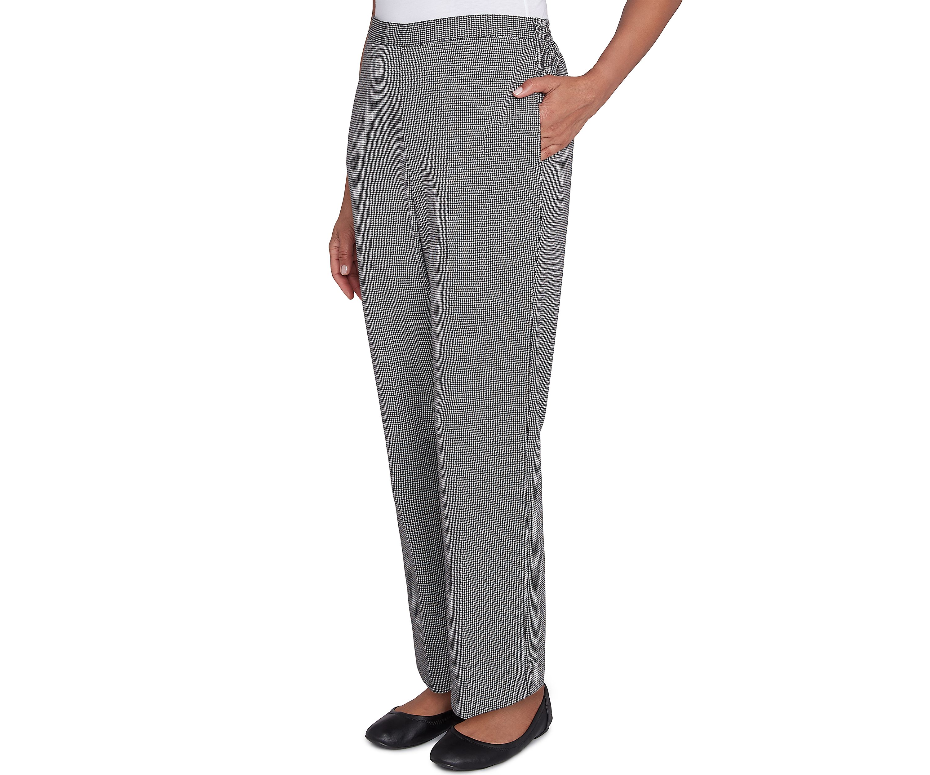 Petite Runway Ready Proportioned Short Pants