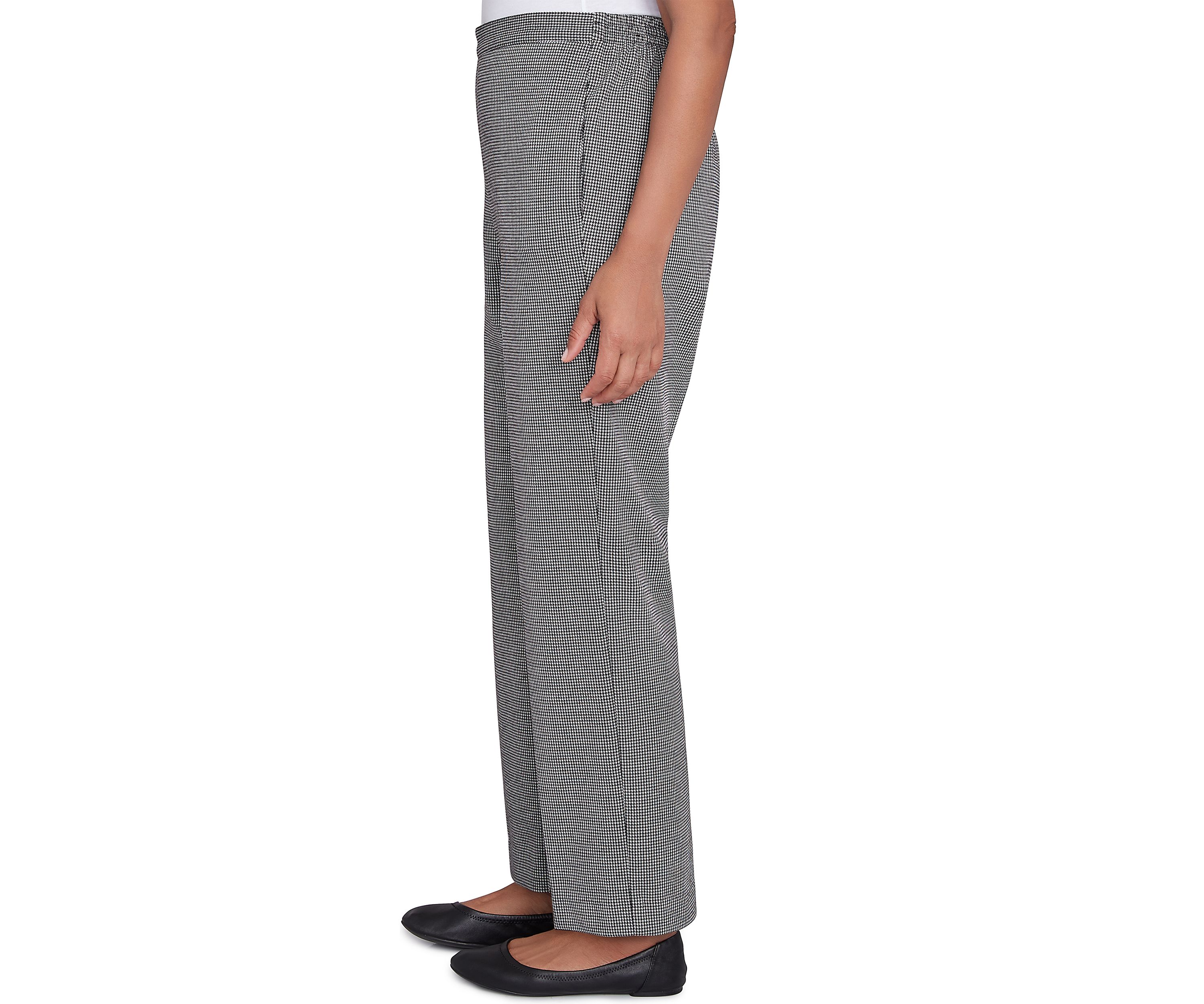 Petite Runway Ready Proportioned Short Pants