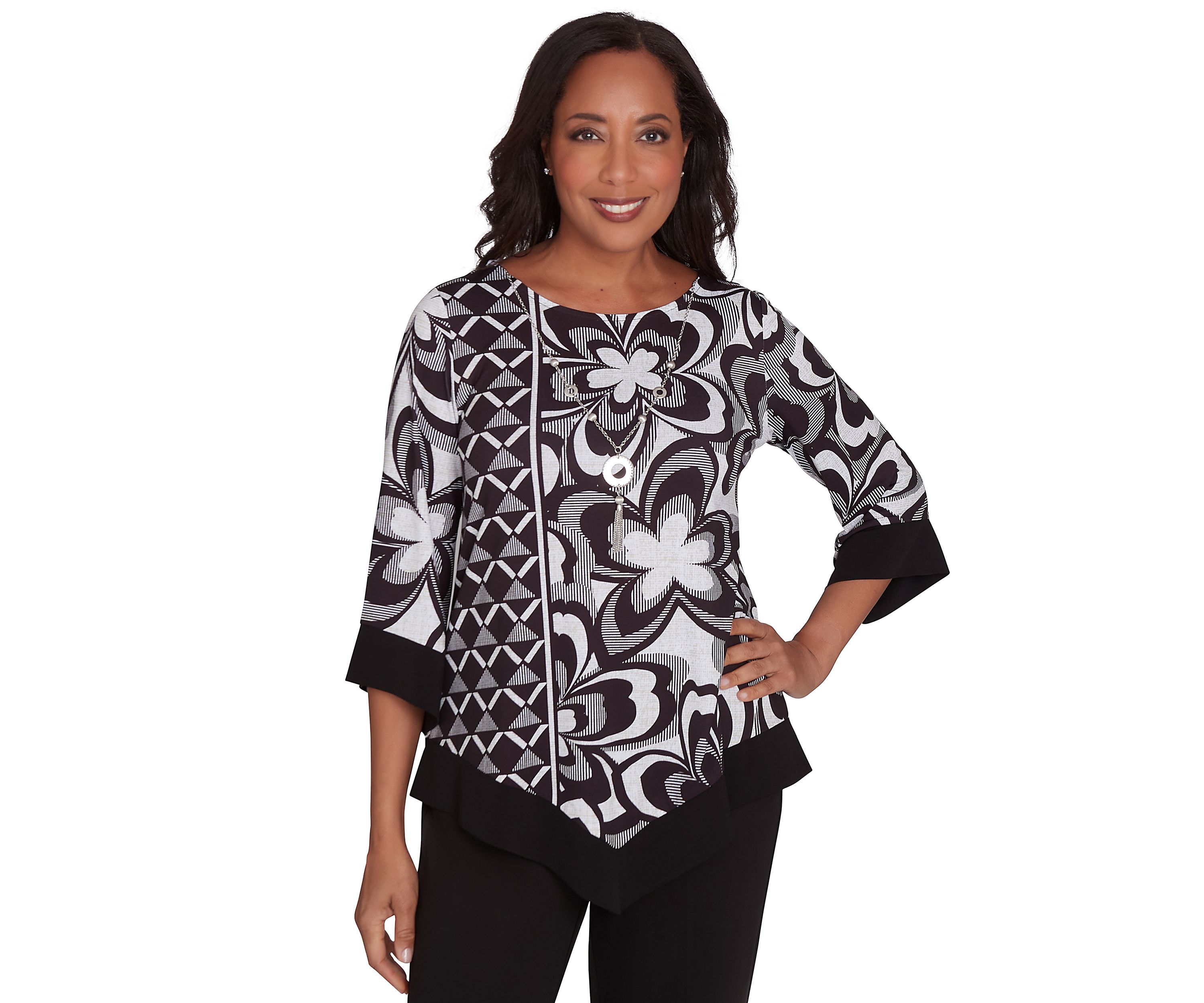 Petite Runway Ready Floral Geometric Top with Contrast Trim