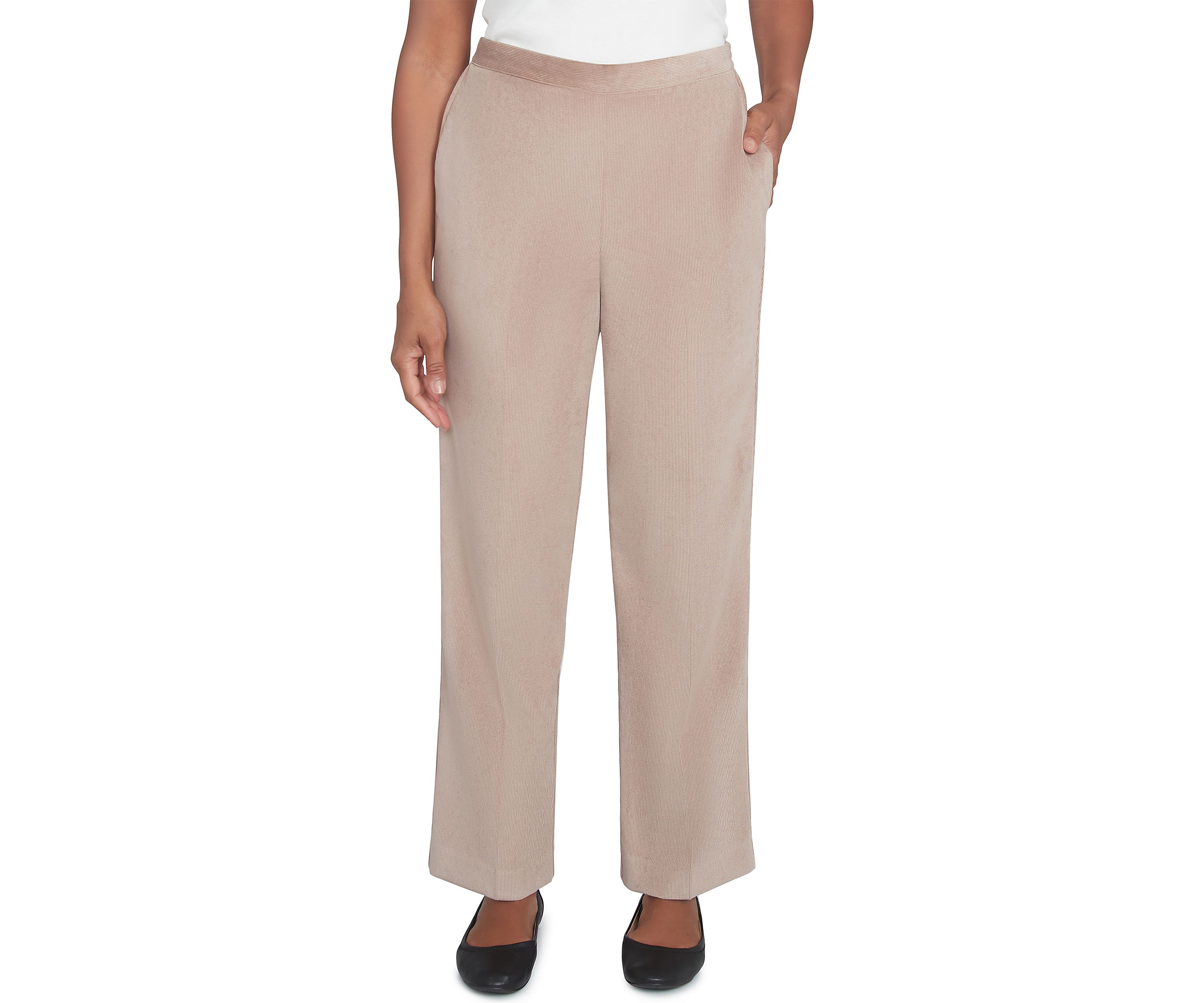 Womens Telluride Proportioned Short Pants