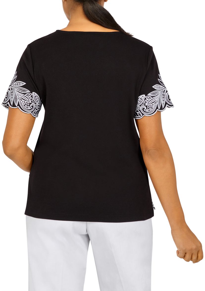 Womens Floral Embroidered Knit Top