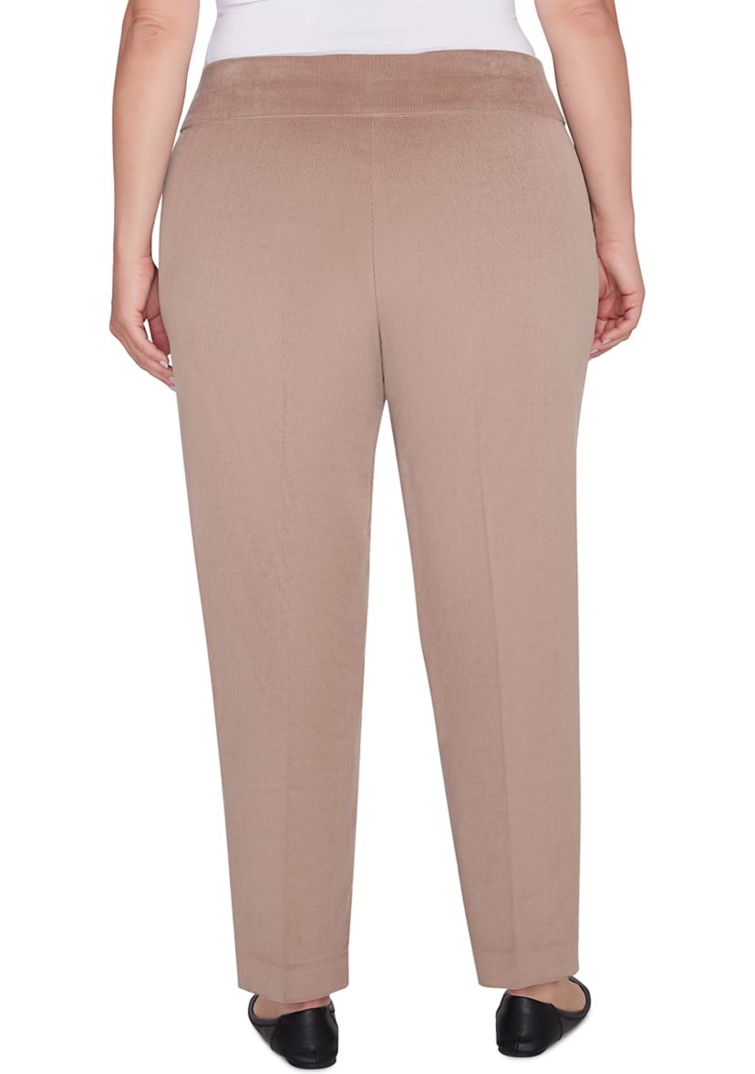 Plus Size Telluride Proportioned Short Pants