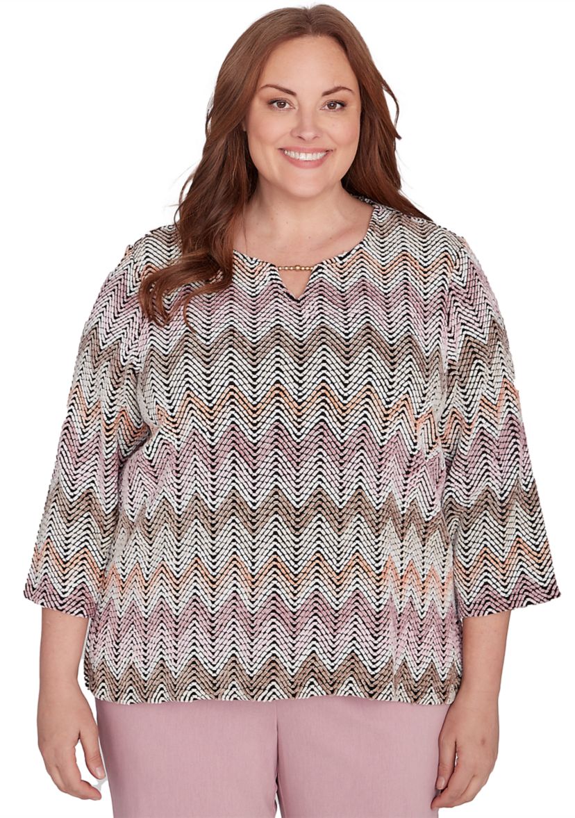 Plus Size Telluride Chenille Zig Zag Print T-Shirt