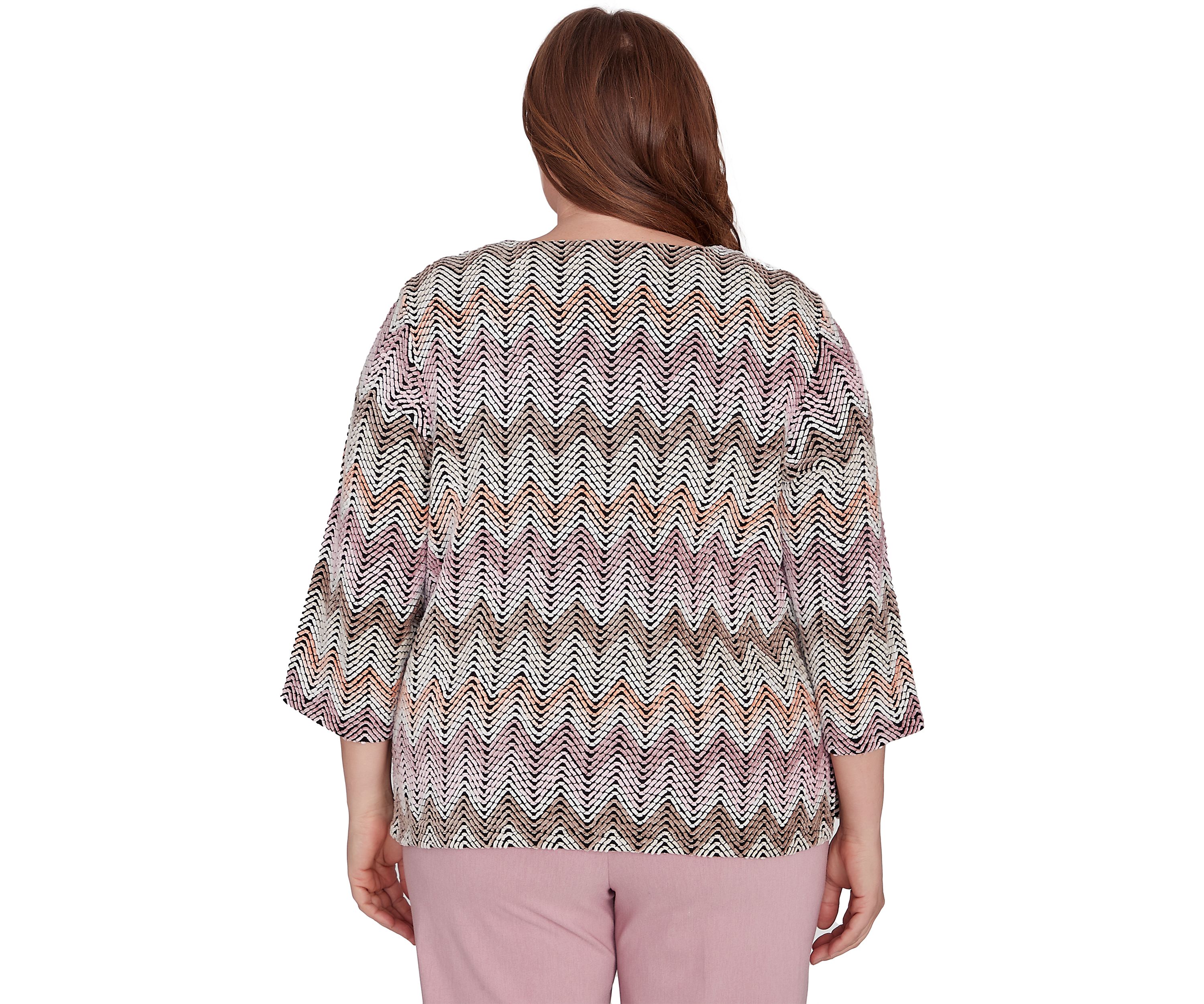 Plus Size Telluride Chenille Zig Zag Print T-Shirt