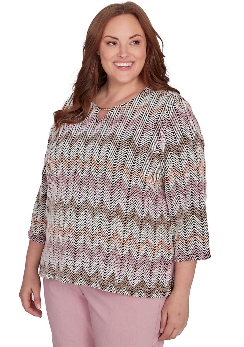 Plus Size Telluride Chenille Zig Zag Print T-Shirt