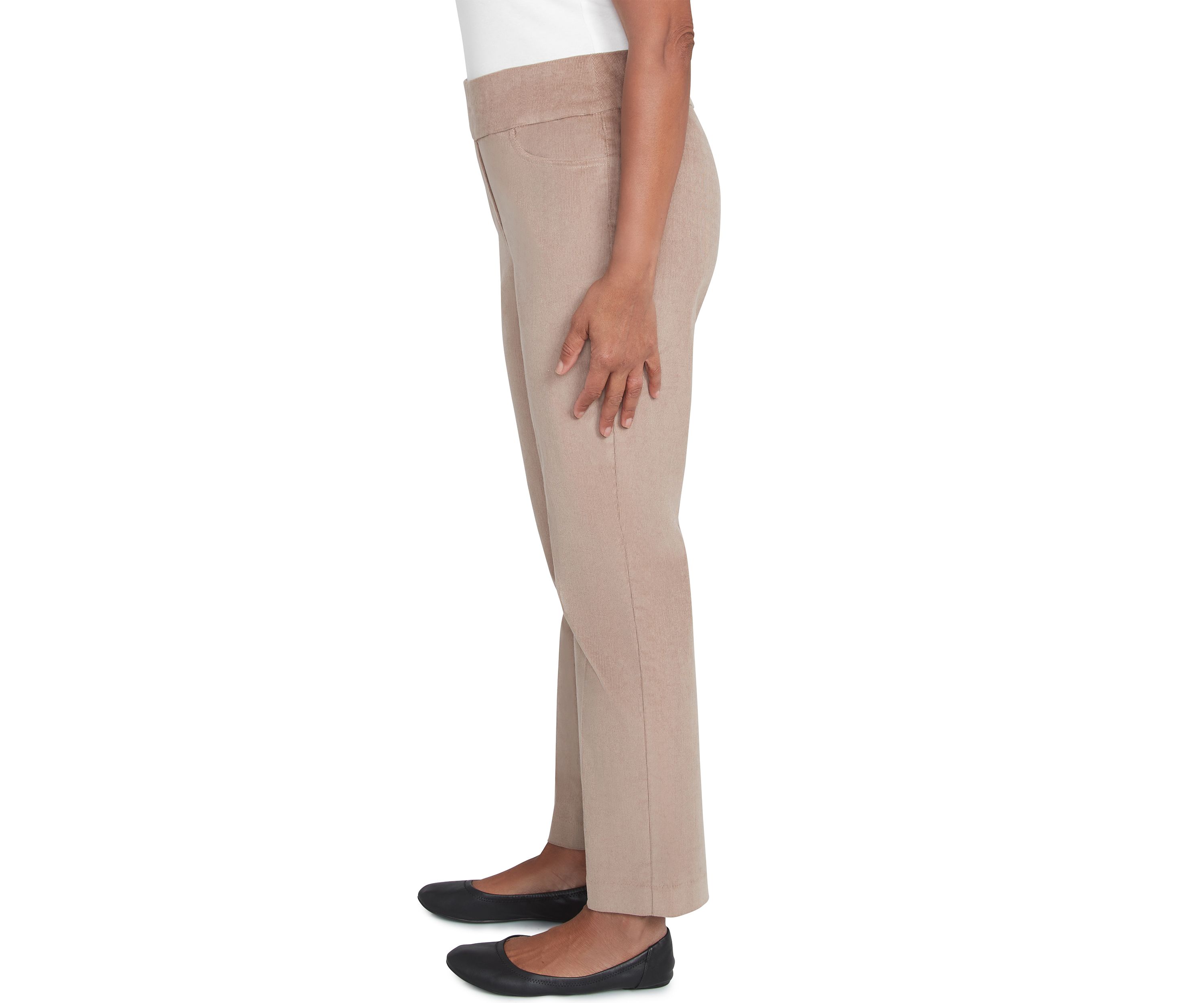 Petite Telluride Proportioned Short Pants