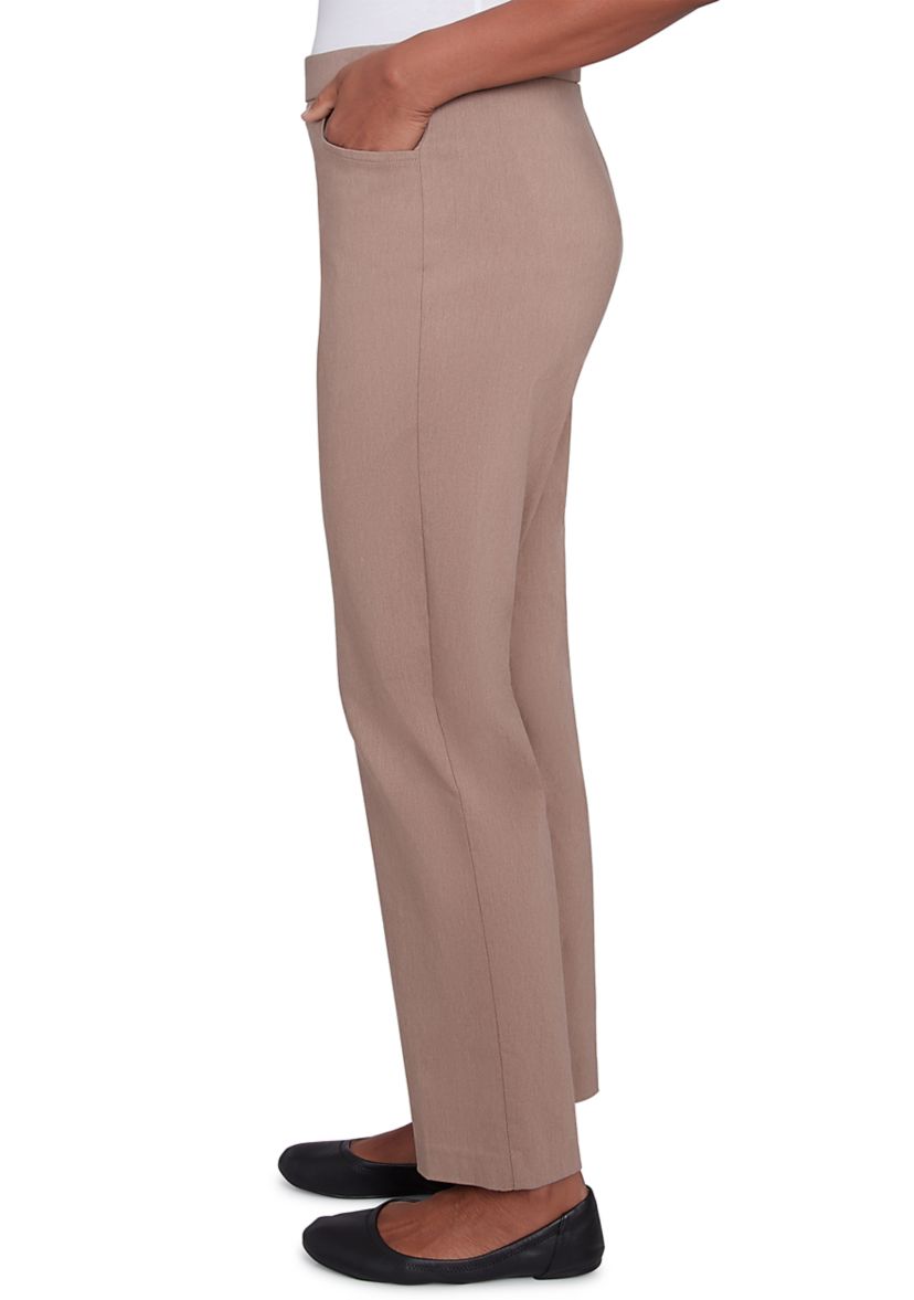Petite Telluride Proportioned Short Pants