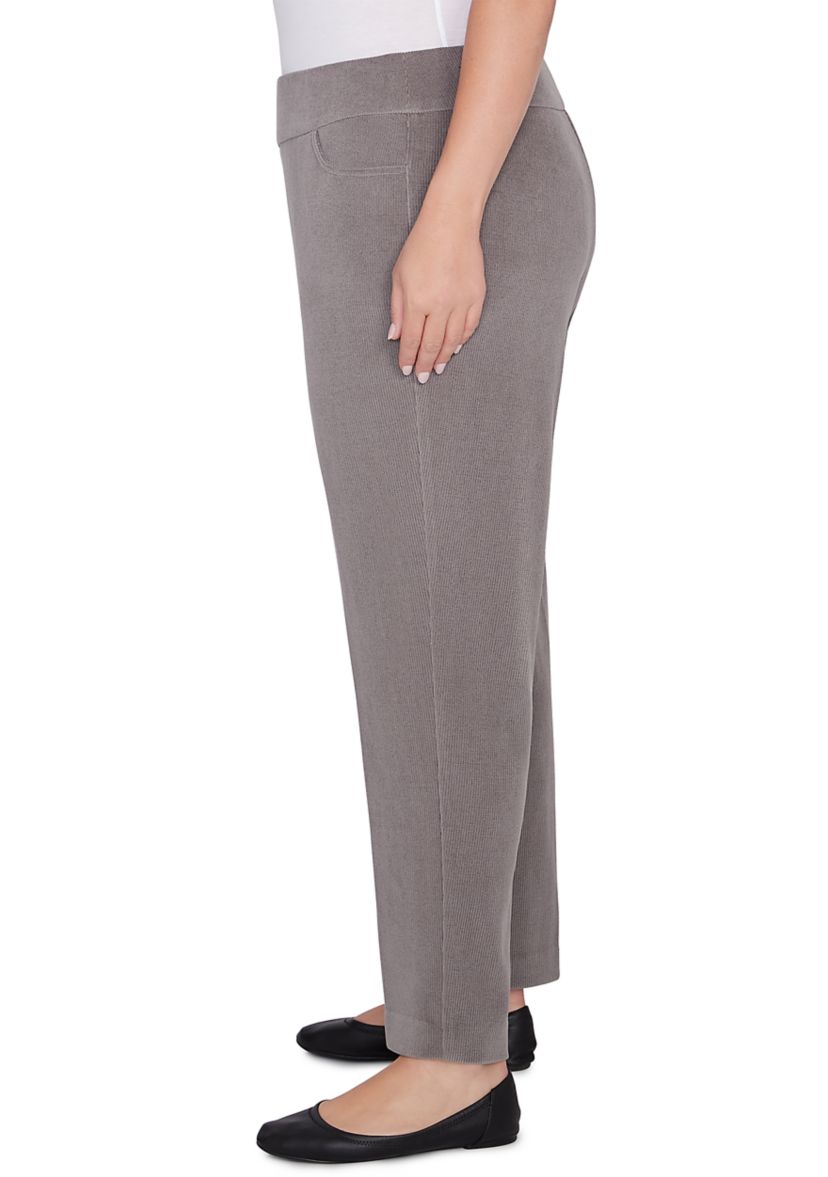 Plus Size Copenhagen Proportioned Short Pants