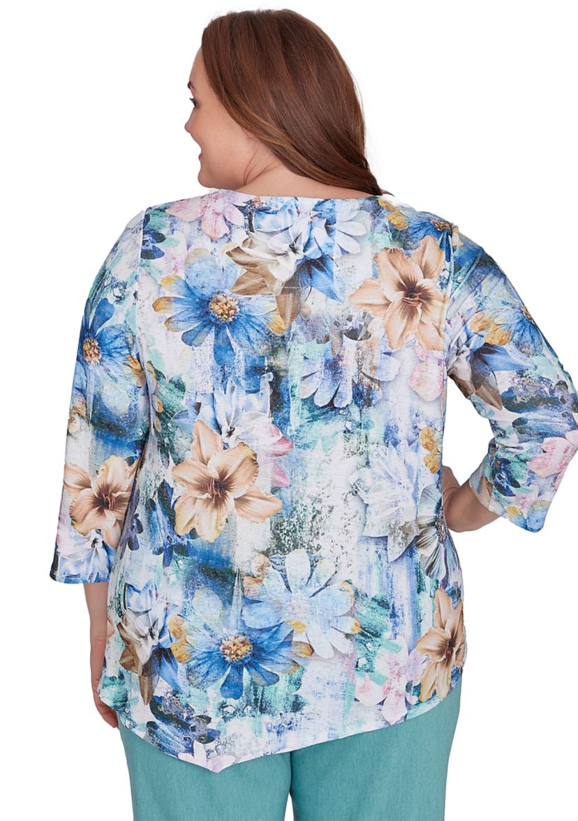 Plus Size Lake Victoria Watercolor Floral Top