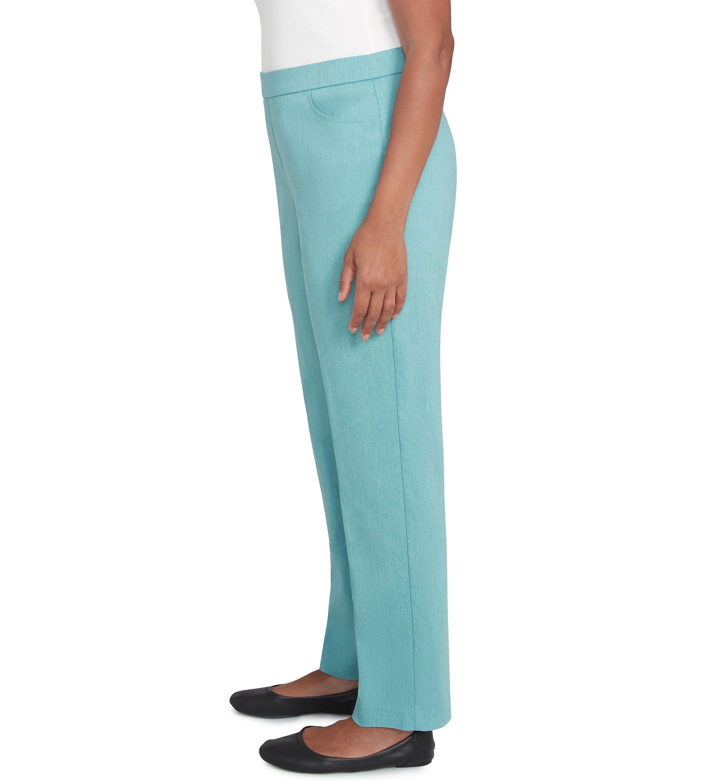 Petite Lake Victoria Proportioned Short Pants