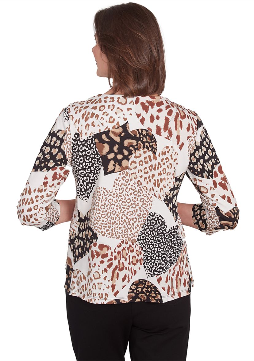 Womens Romancing The Stone Skin Hearts T-Shirt