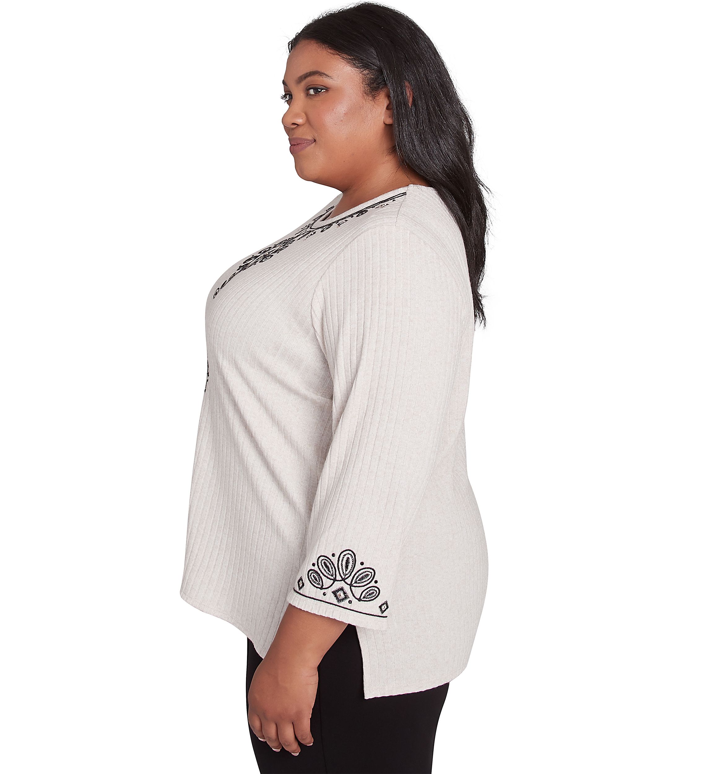 Plus Size Romancing The Stone Medallion Center Top
