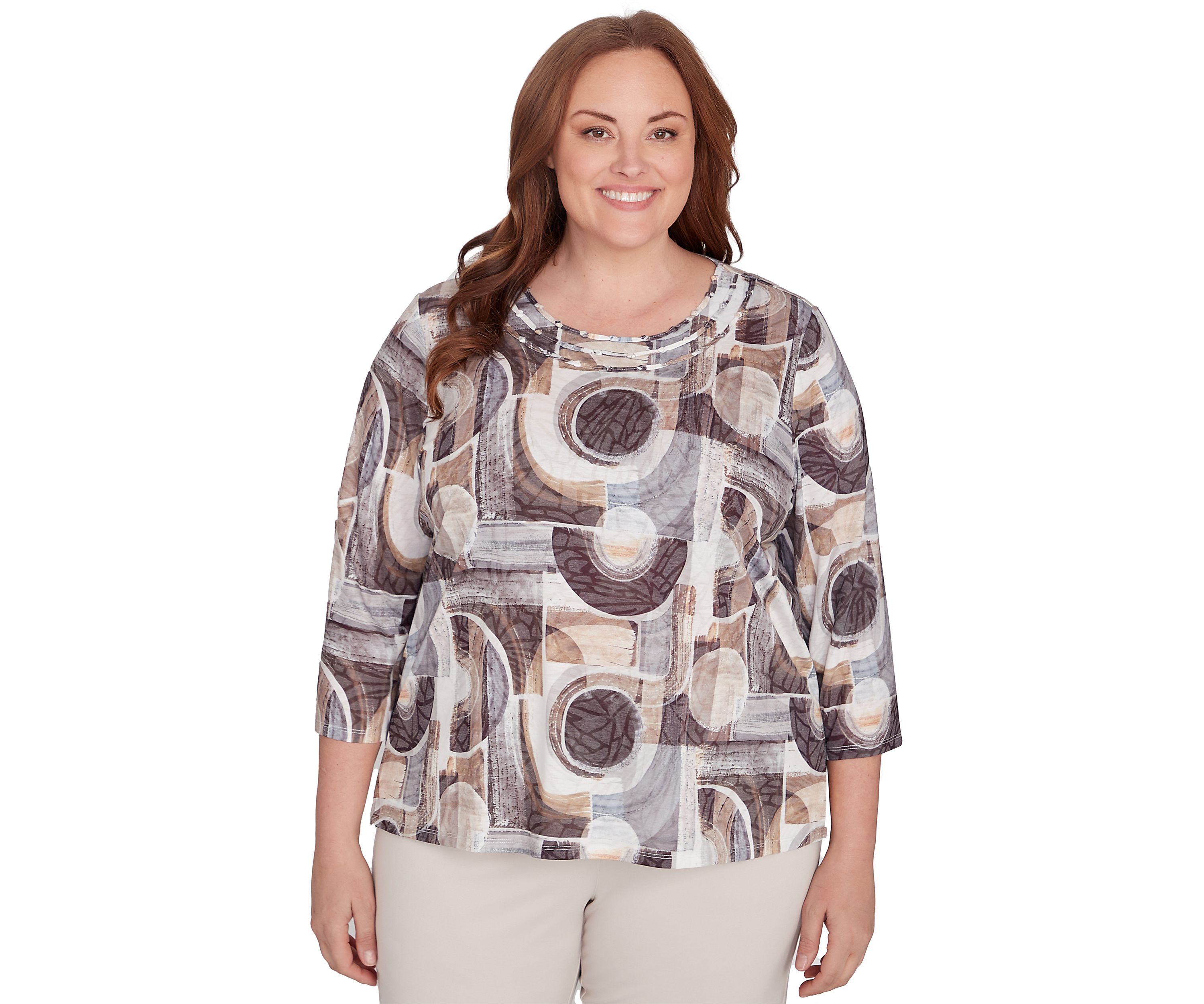 Plus Size Romancing the Stone Geometric Patch T-Shirt
