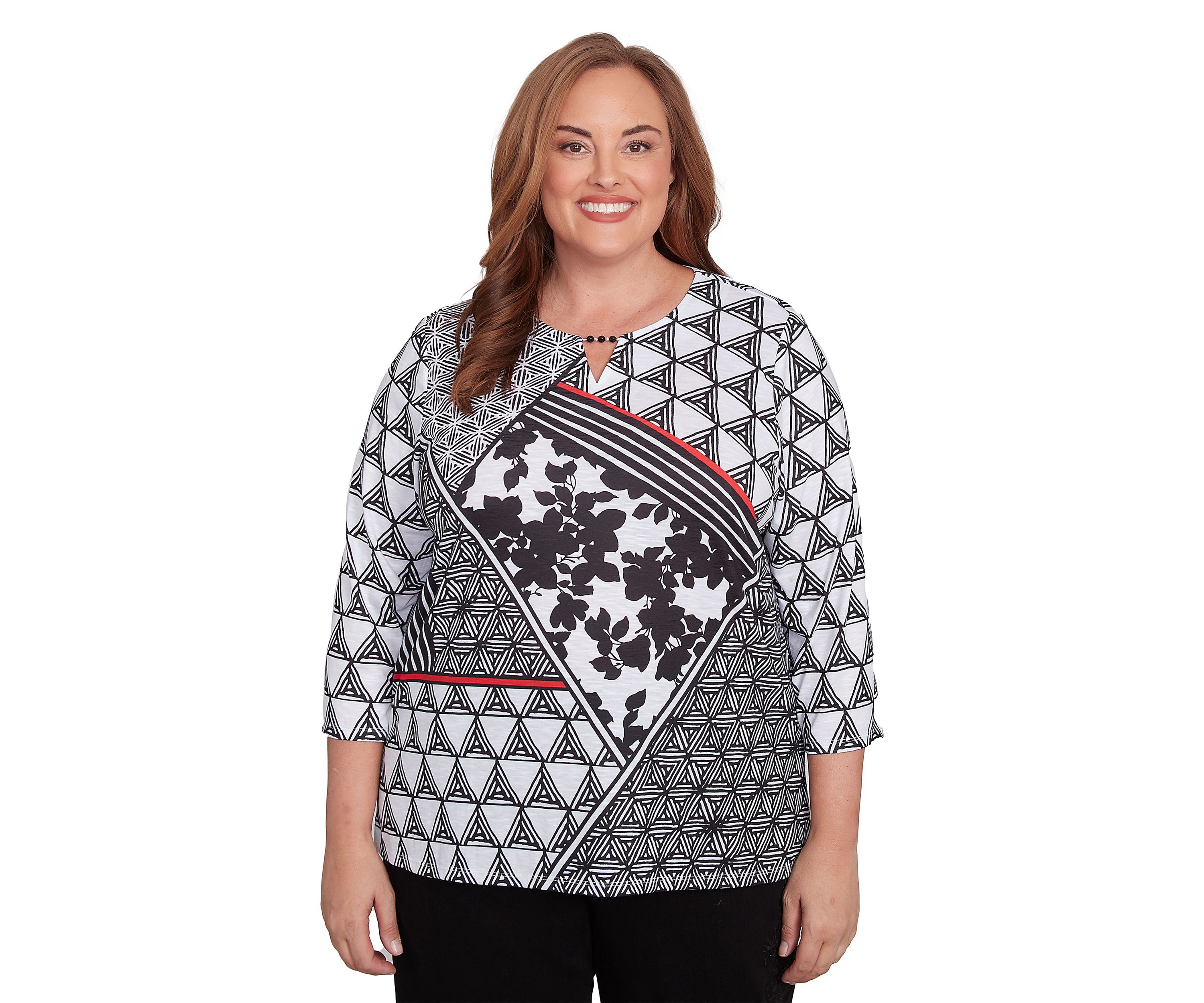 Plus Size Geometric Patchwork Knit Top 