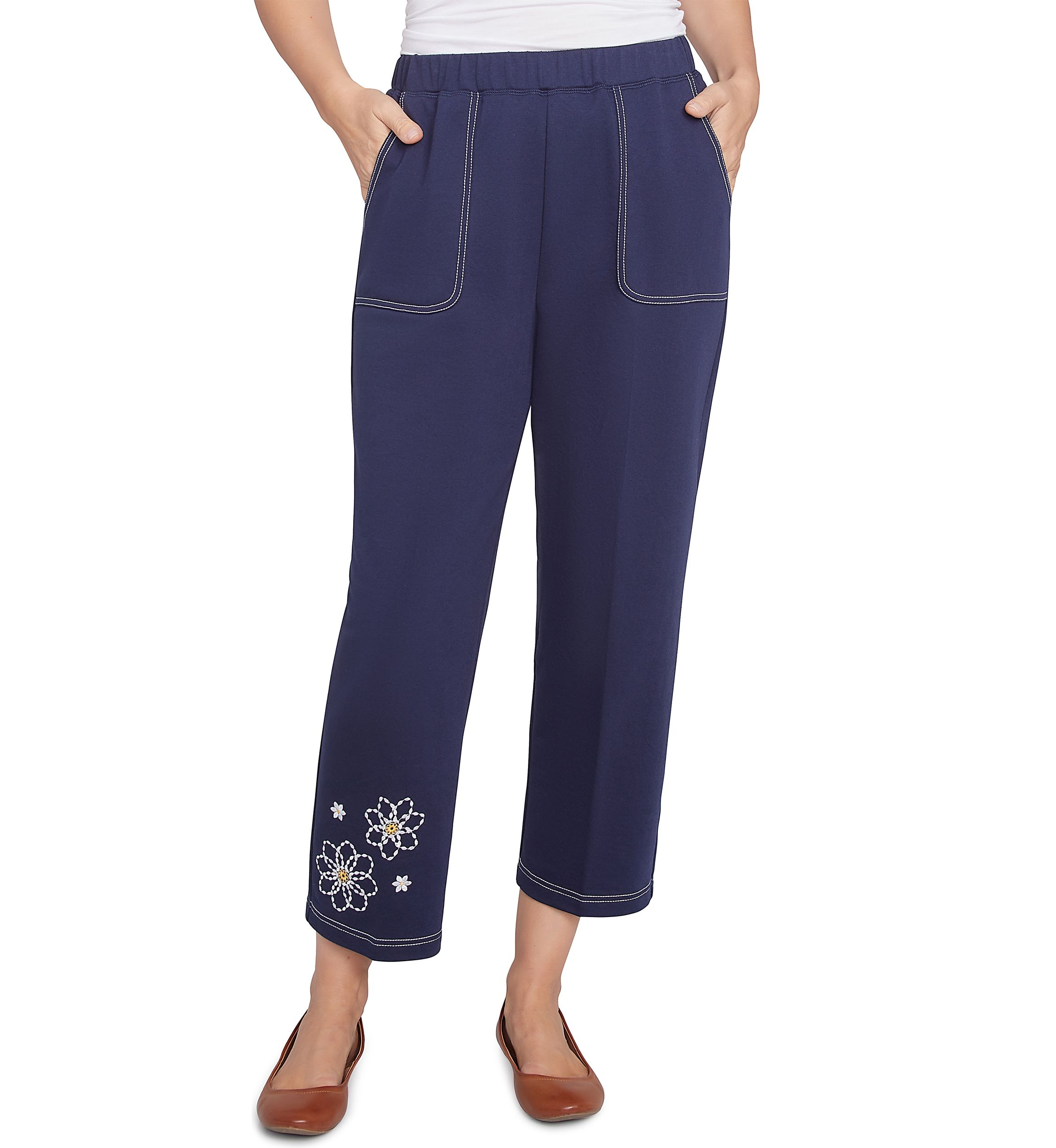 Womens Block Island Embroidered Daisies Ankle Pants