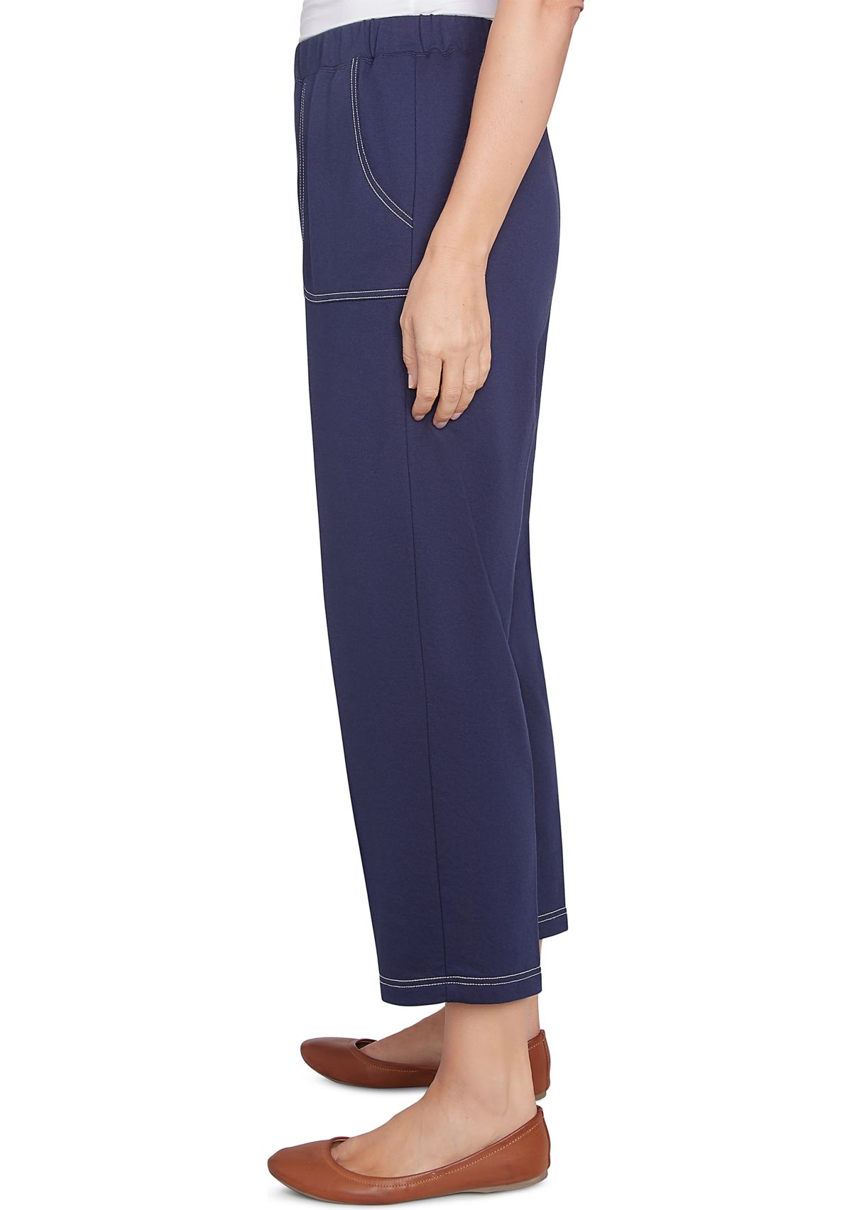 Womens Block Island Embroidered Daisies Ankle Pants
