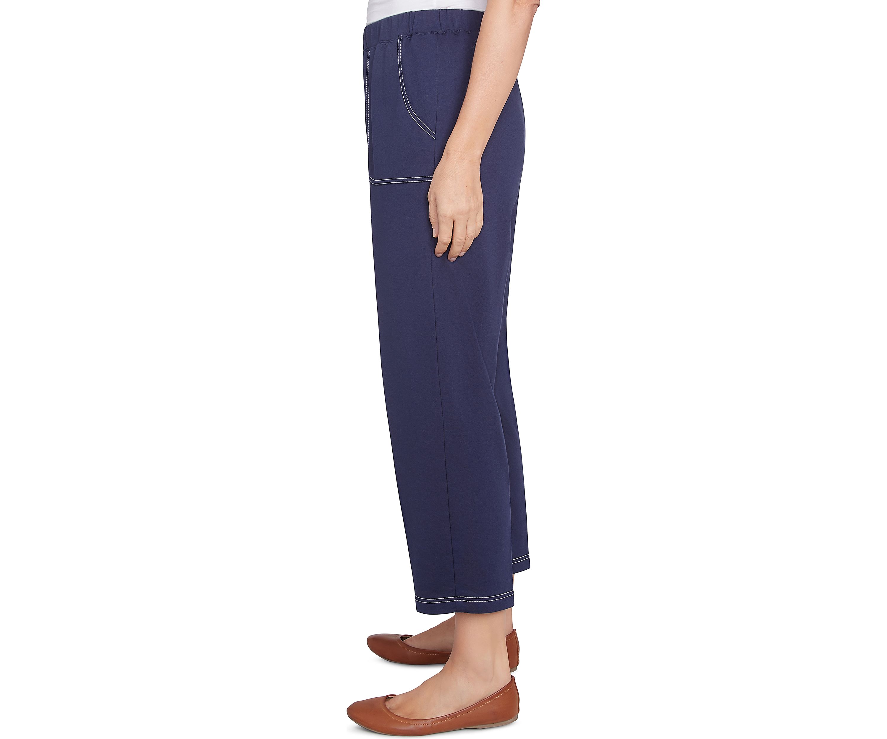 Womens Block Island Embroidered Daisies Ankle Pants