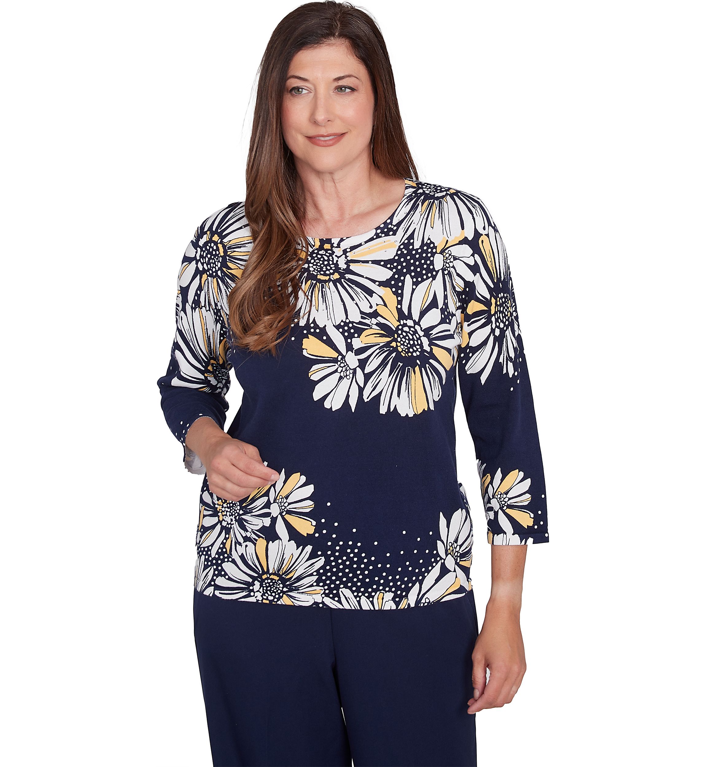 Womens Block Island Daisies Yoke And Border Top