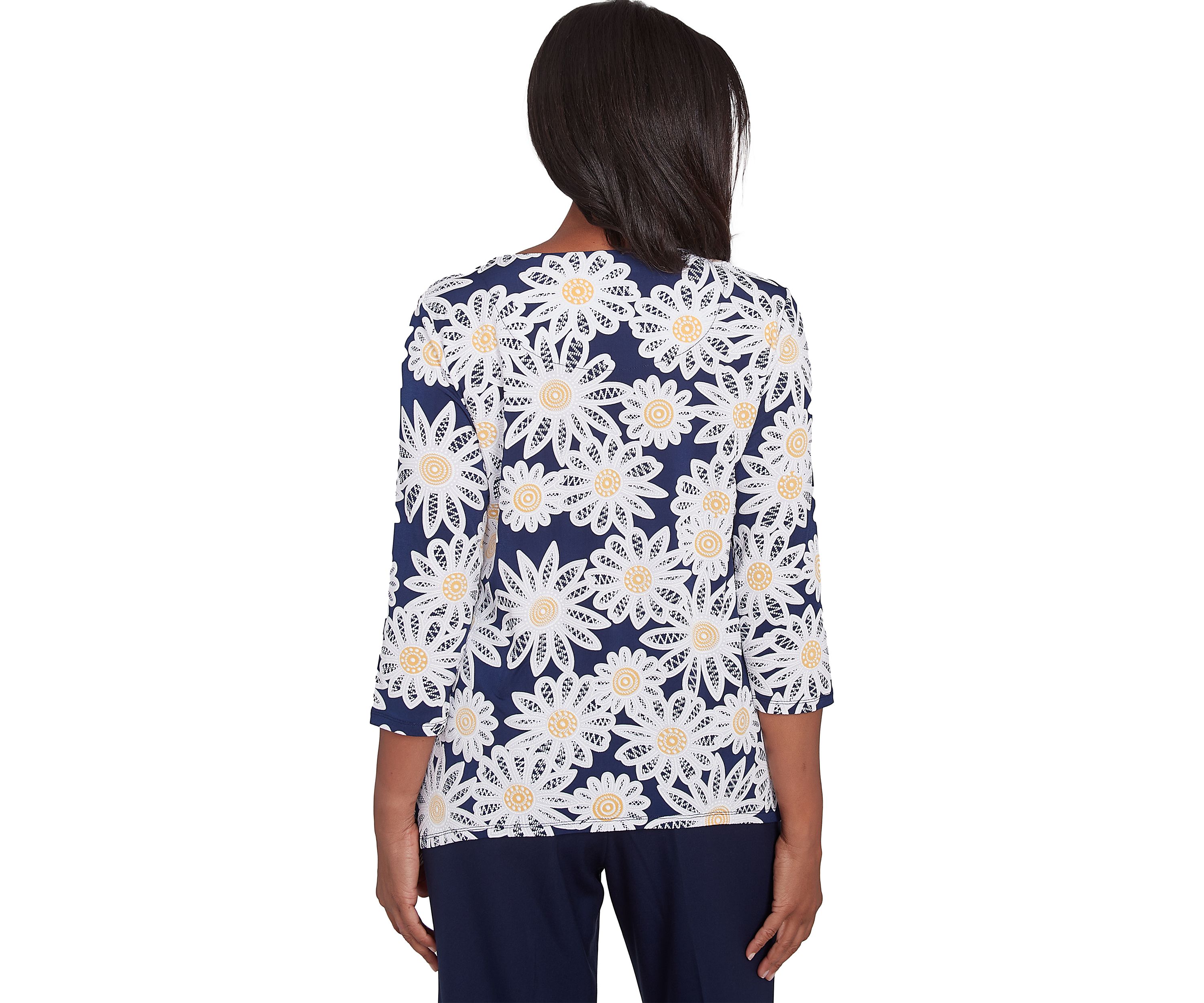 Petite Block Island Daisies Puff Print Top 