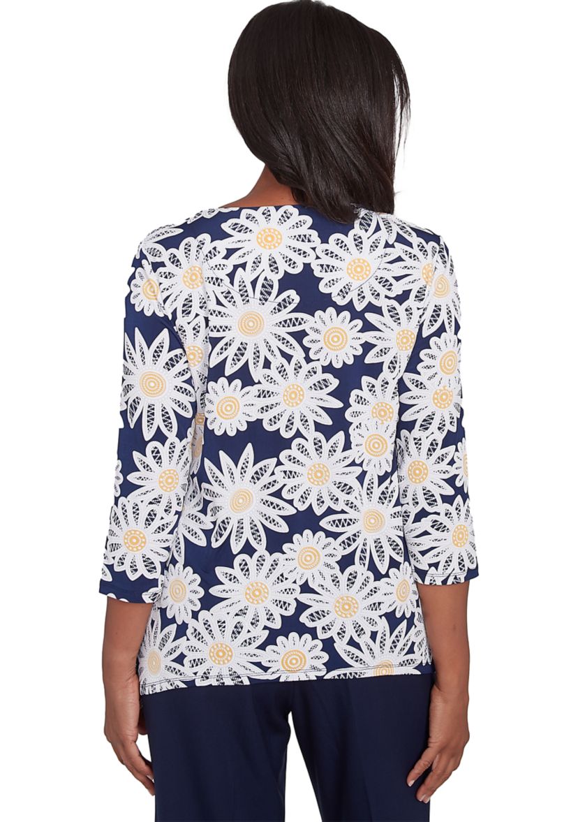 Petite Block Island Daisies Puff Print Top 