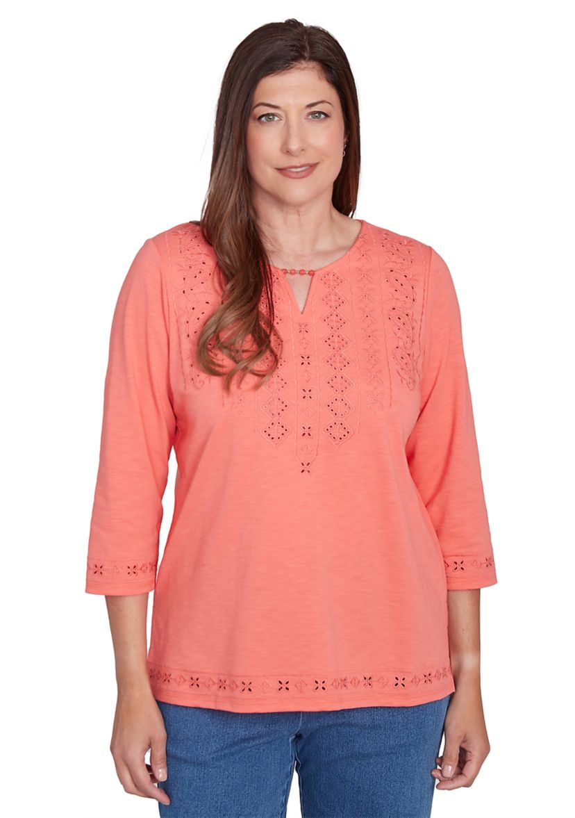 Womens Free Spirit Cut Out Yoke Solid Top