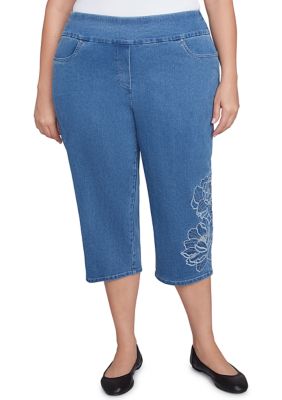 Alfred Dunner Women's Plus Size Free Spirit Floral AppliquÃ© Capri Pants, 16W -  0196389471750