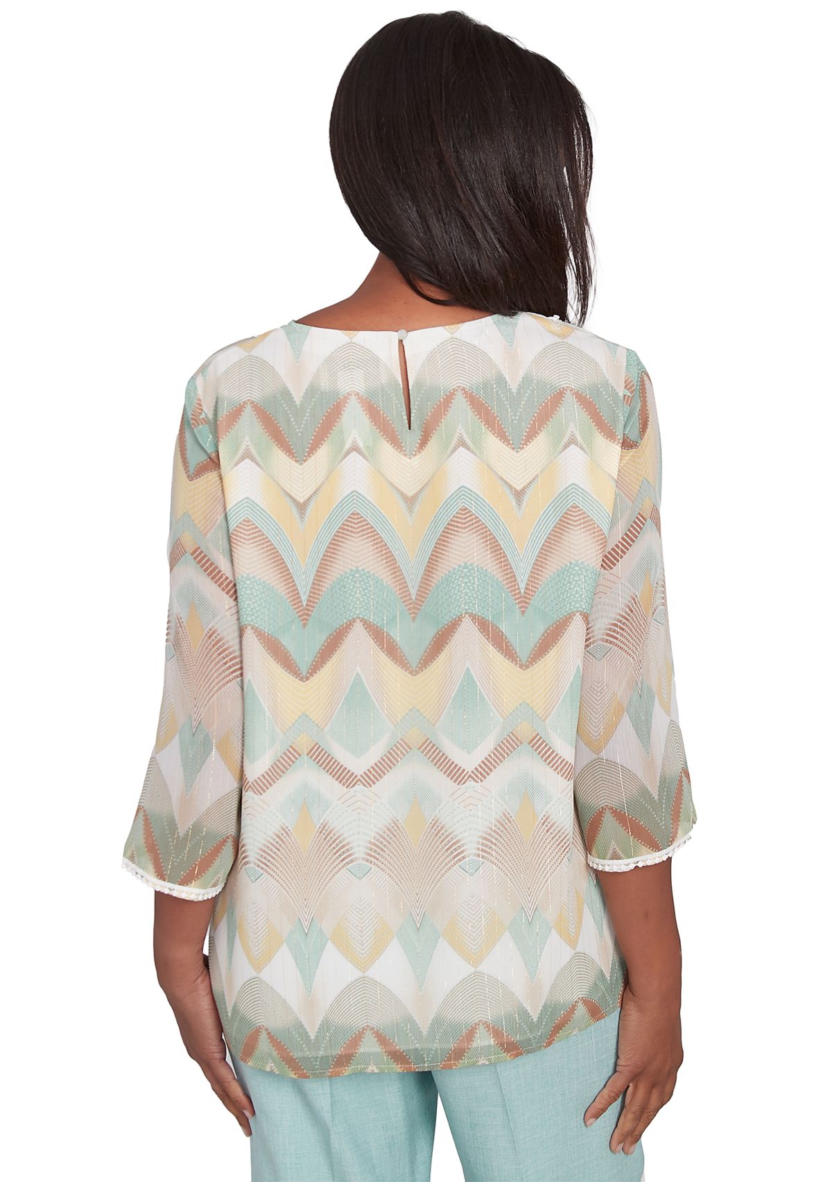 Petite Kensington Gardens Texture Chevron Blouse