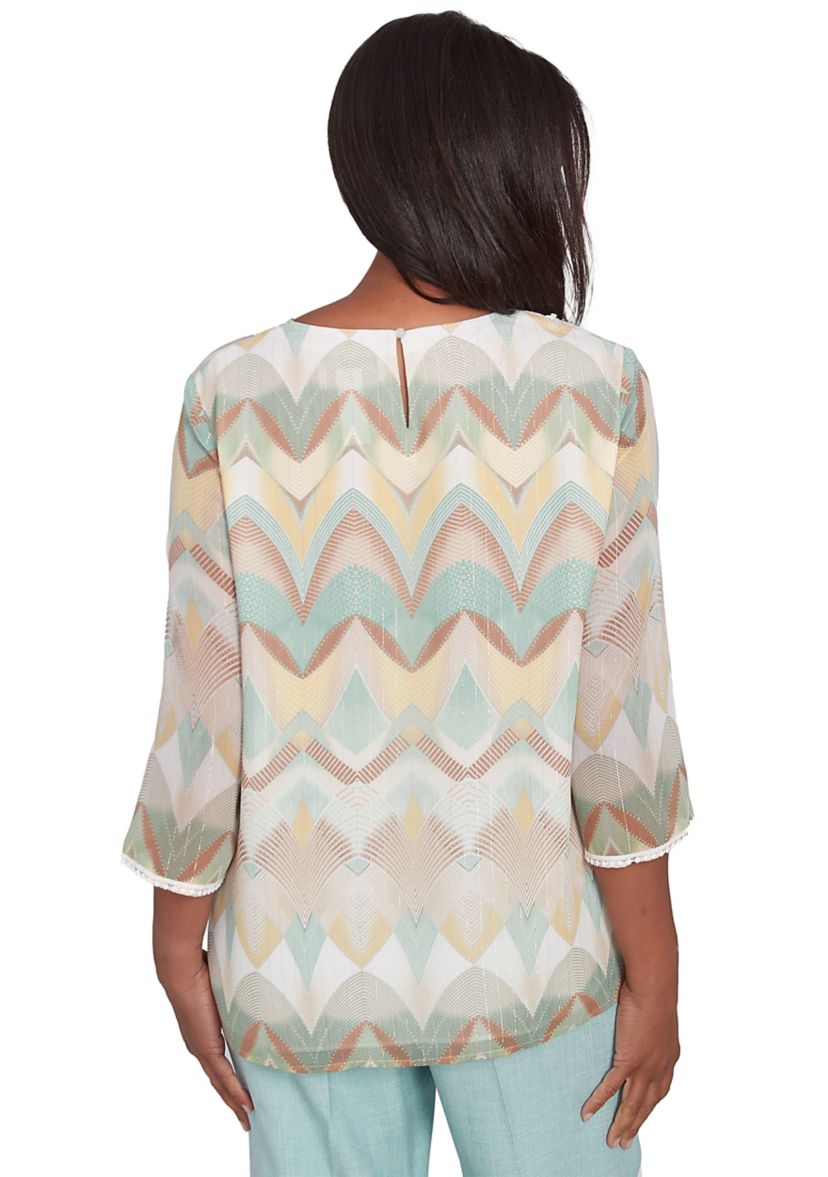 Petite Kensington Gardens Texture Chevron Blouse