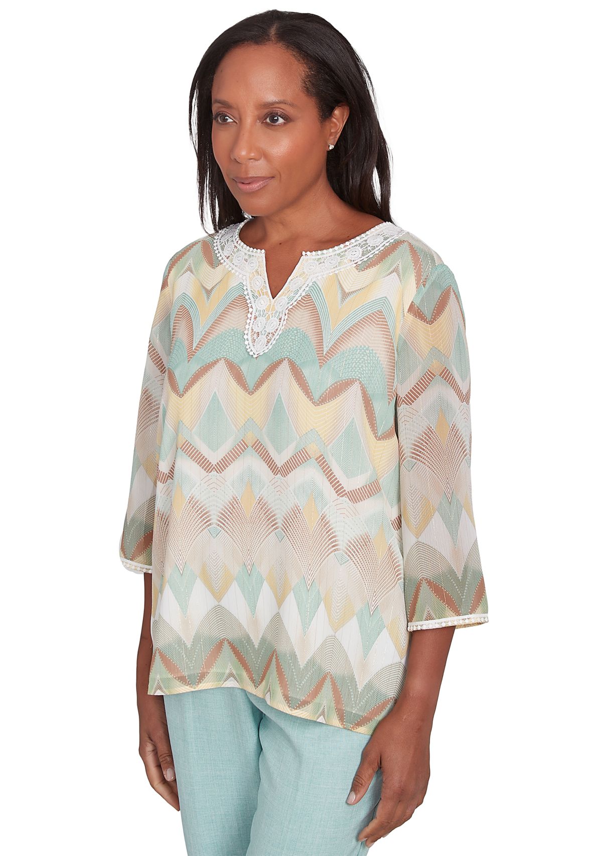 Petite Kensington Gardens Texture Chevron Blouse