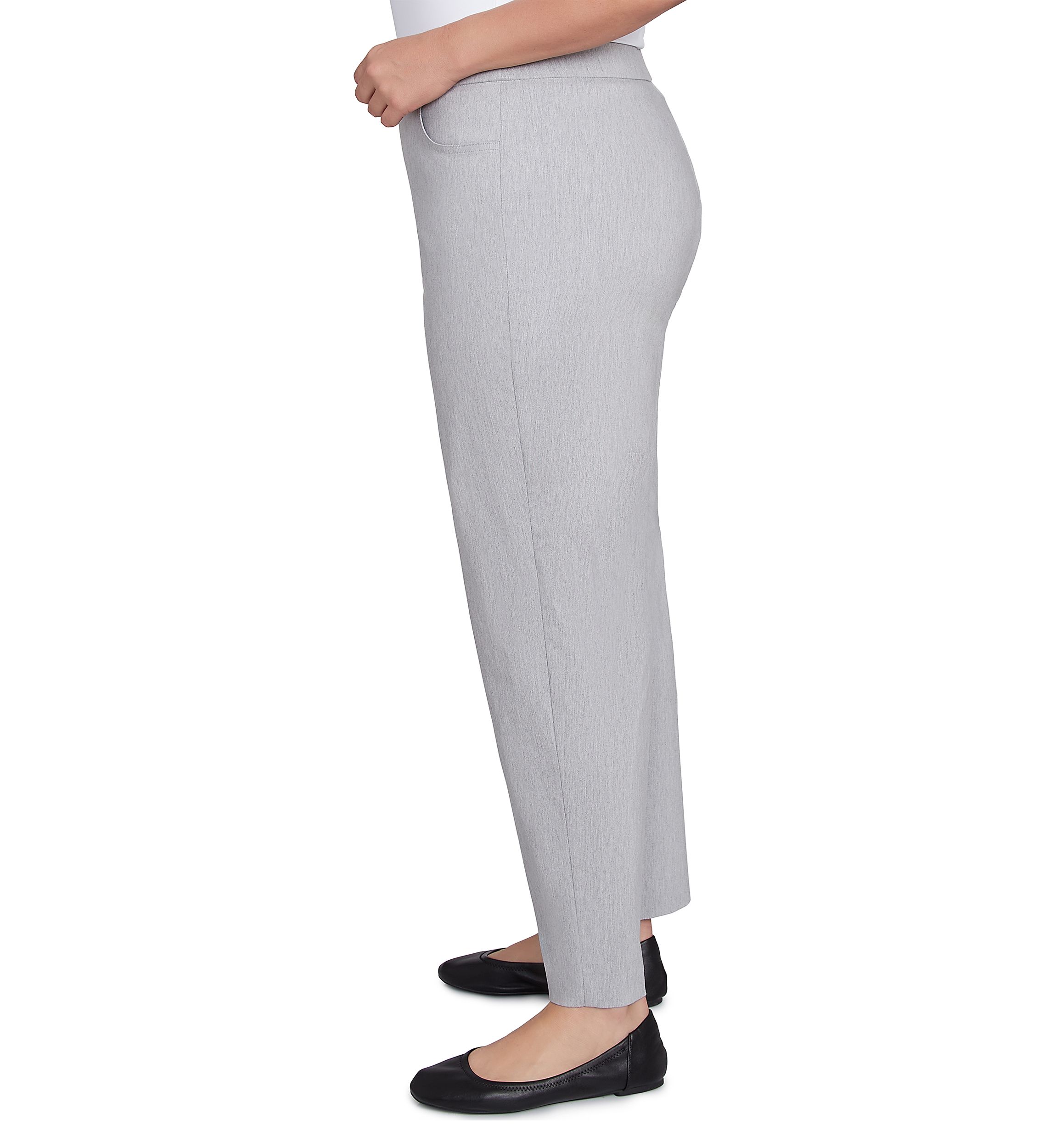 Plus Size Dress Code Proportioned Short Pants