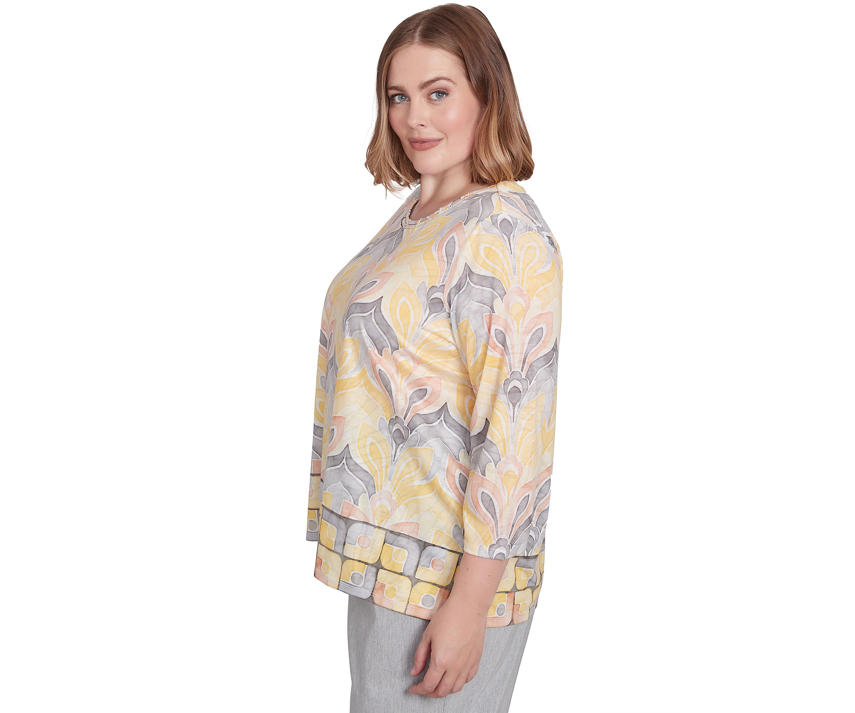 Plus Size Dress Code Medallion Geometric Border Top