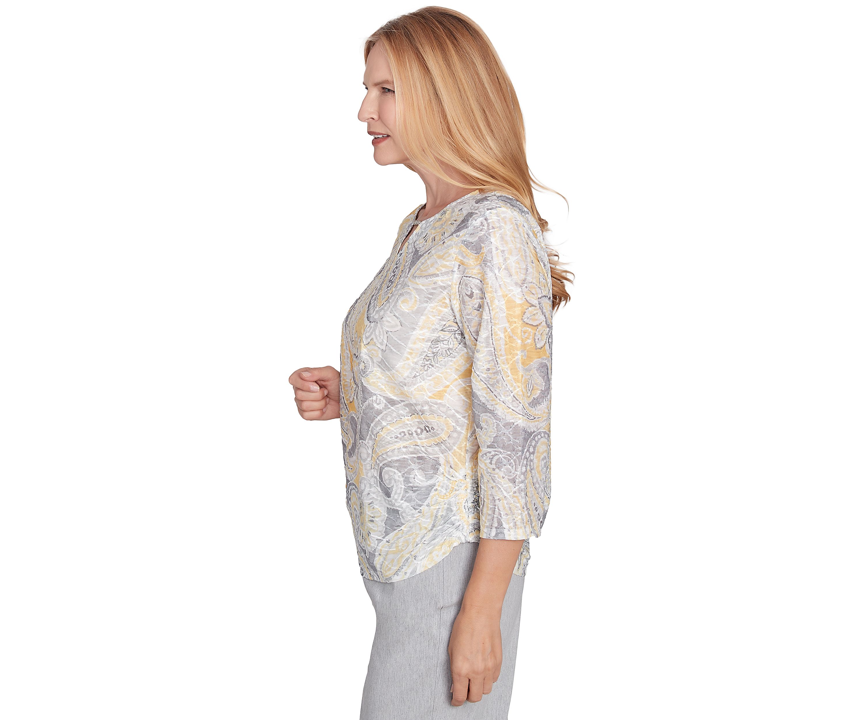 Petite Dress Code Paisley Texture Top