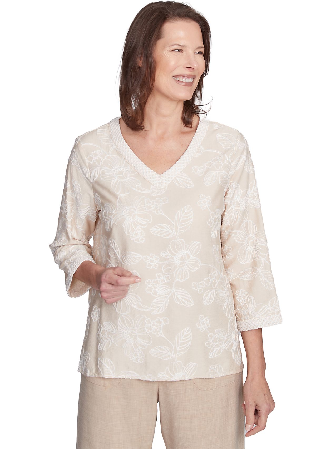 Womens Catalina Island Tossed Flower Embroidery Top