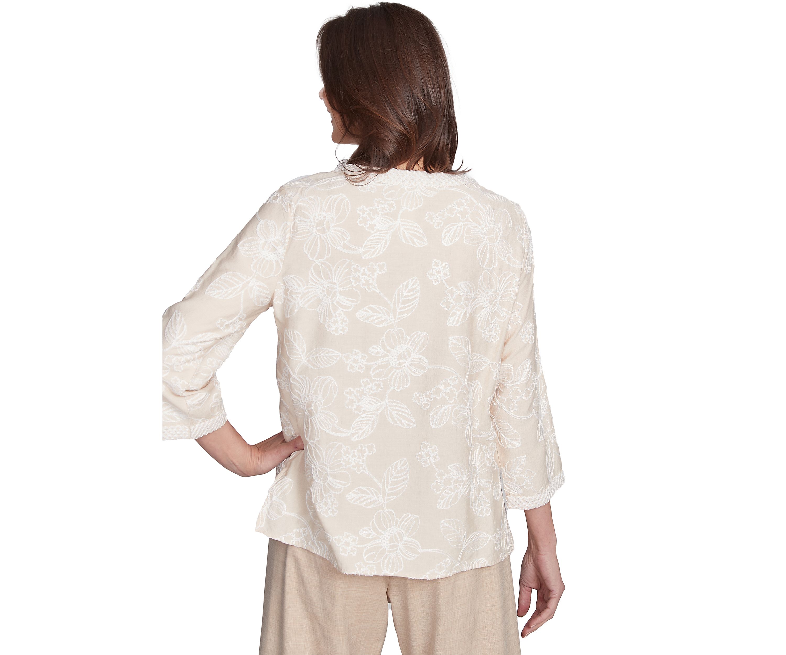 Womens Catalina Island Tossed Flower Embroidery Top
