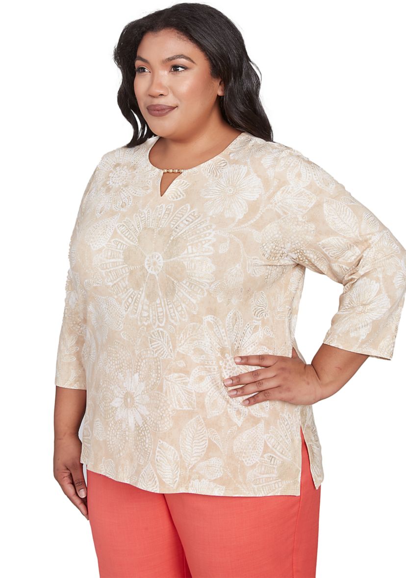 Plus Size Catalina Island Texture Floral Top with Foil