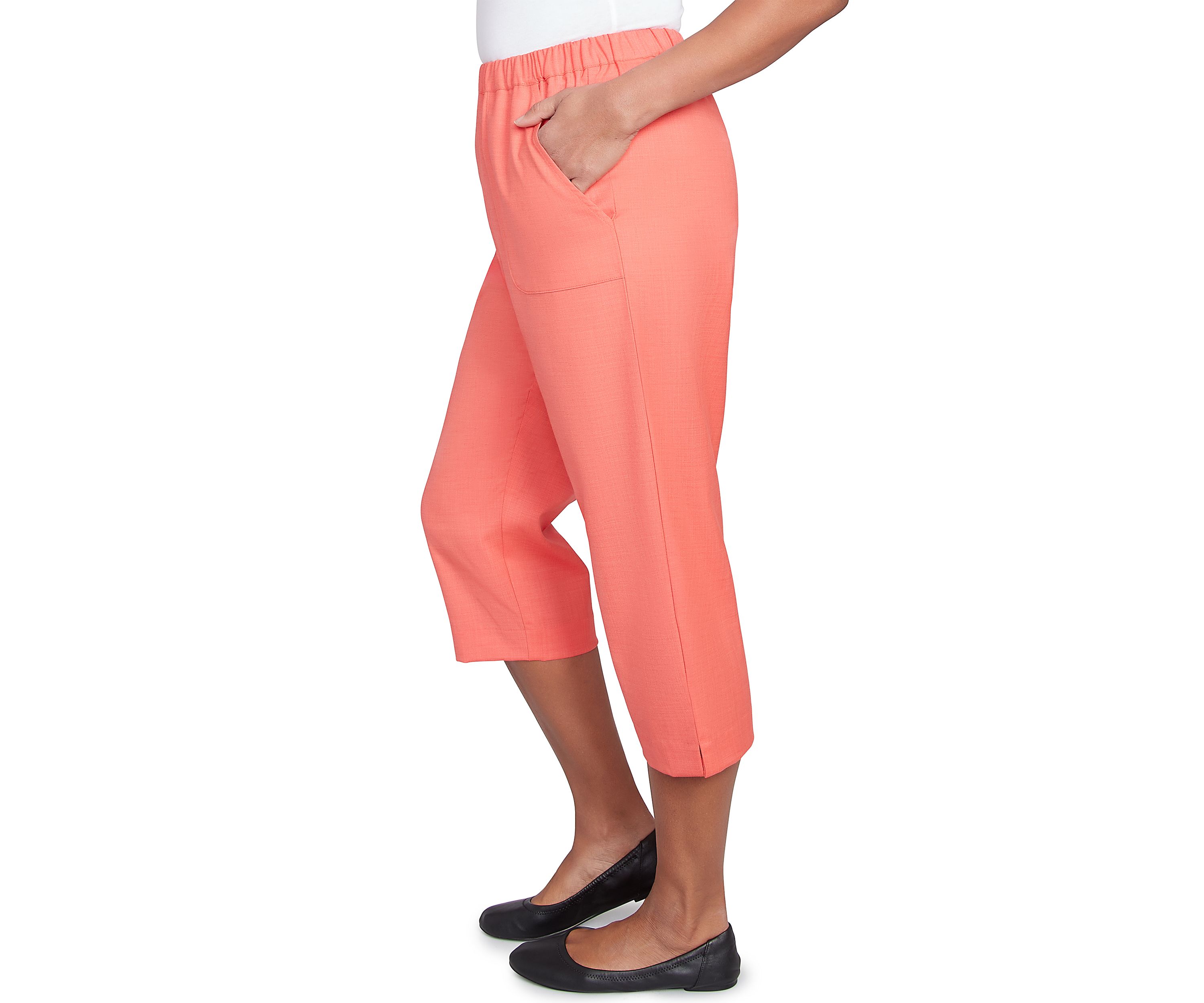 Petite Catalina Island Patch Pocket Capri Pants