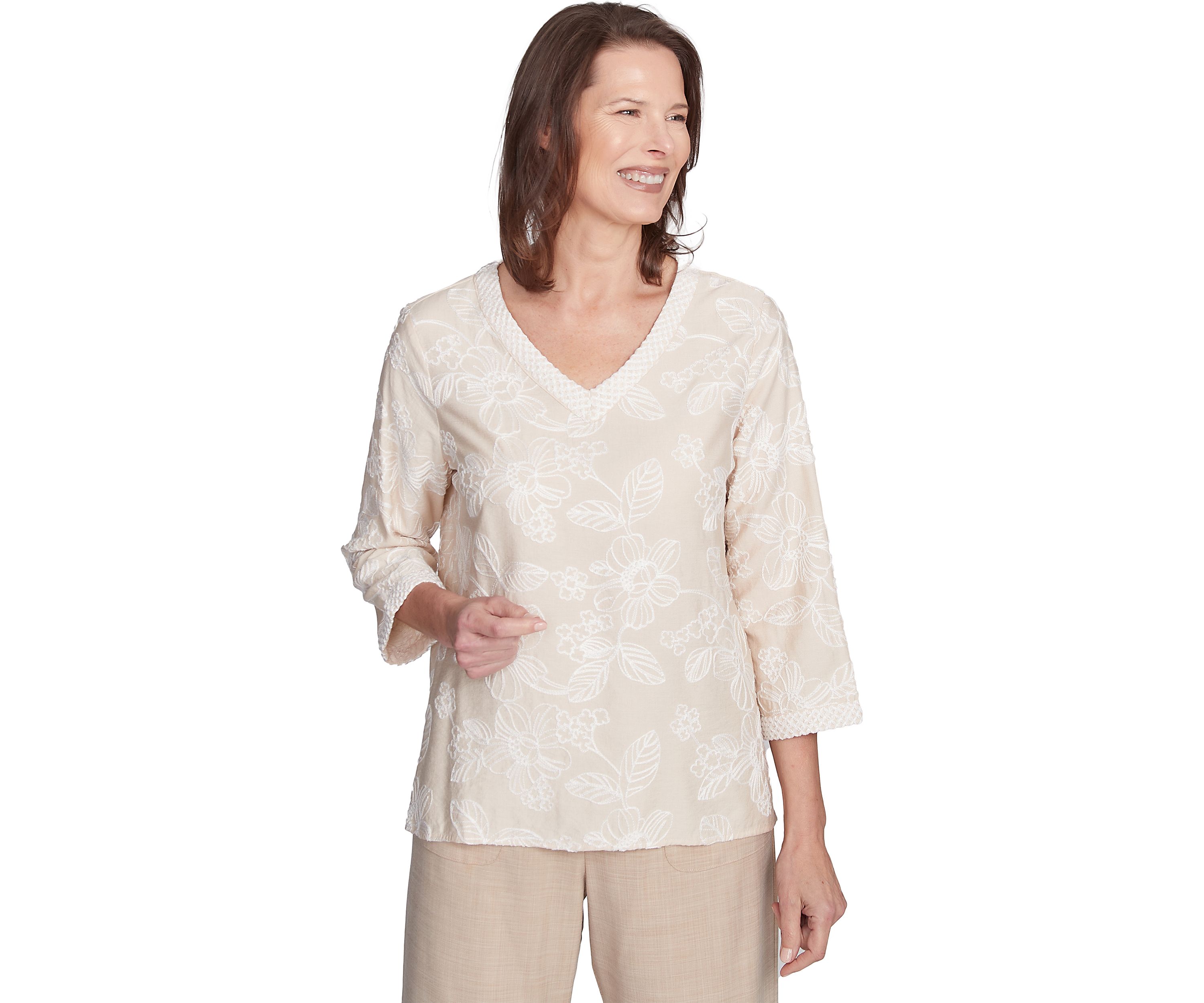 Petite Catalina Island Tossed Flower Embroidery Top