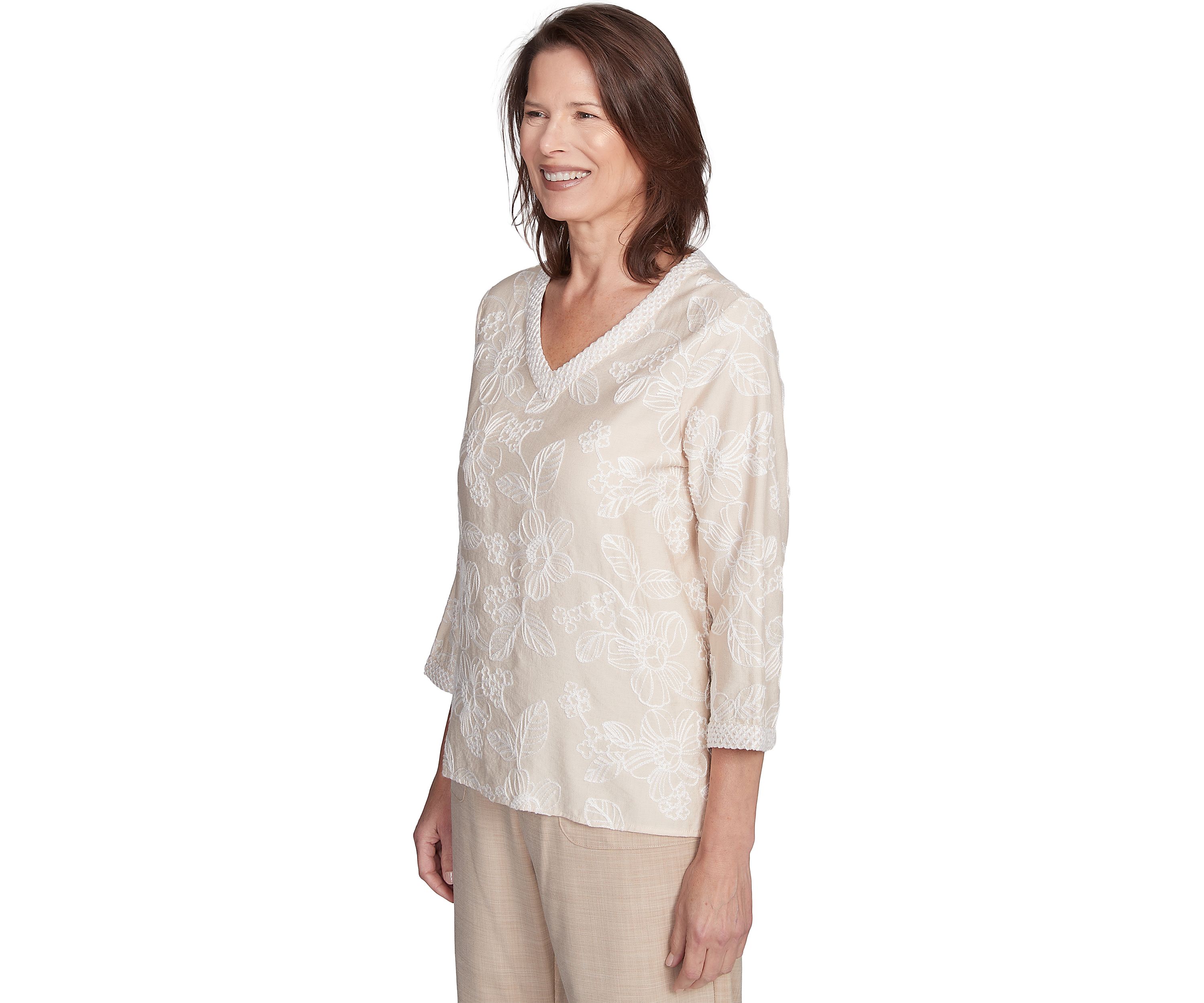 Petite Catalina Island Tossed Flower Embroidery Top