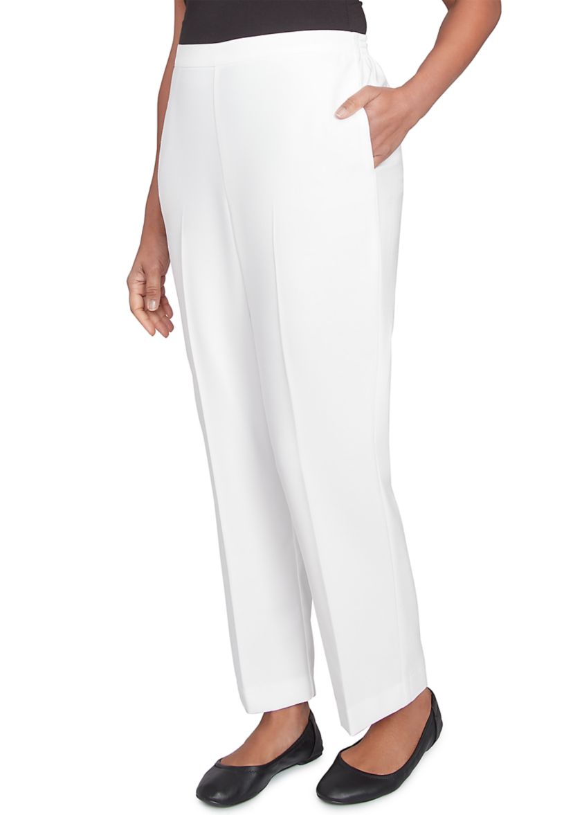 Womens Estate Of Mind Proportioned Short Pants
