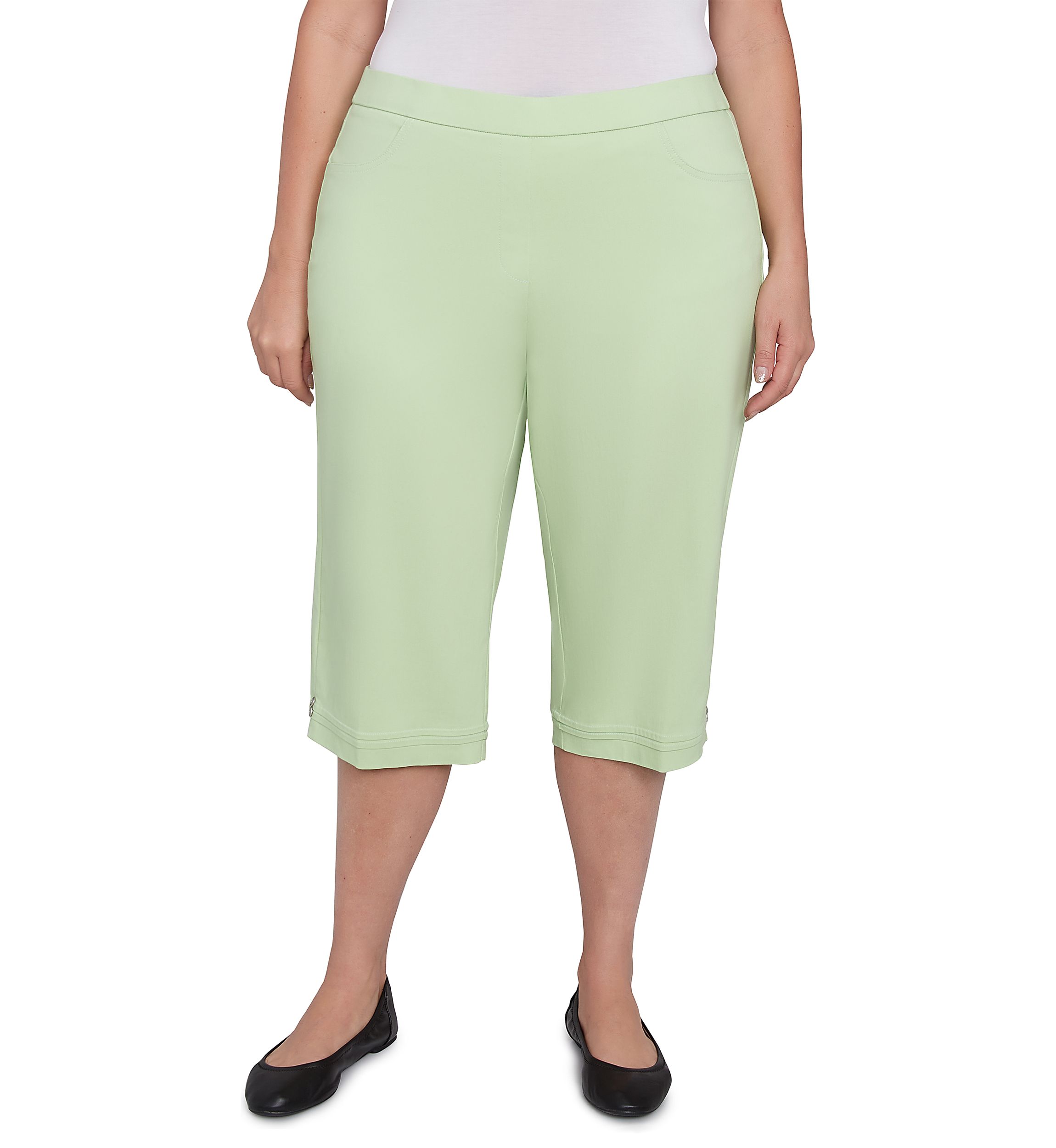 Plus Size Parrot Cay Novelty Cuff Capri Pants with Tummy Control